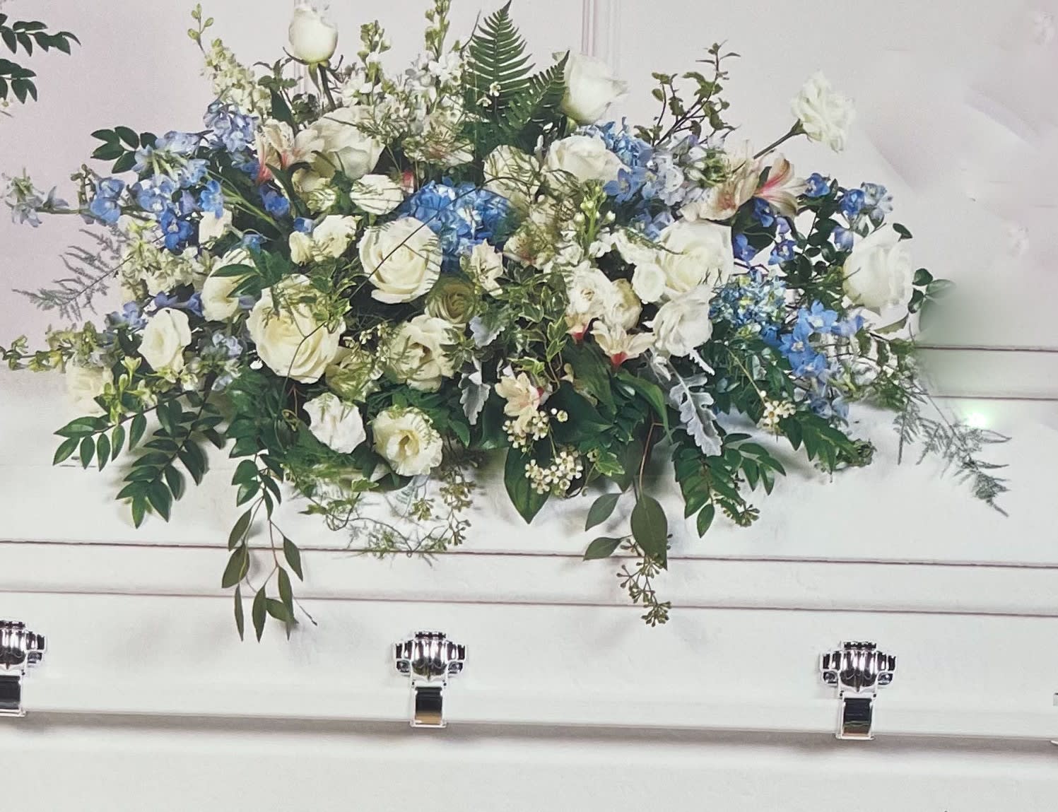 Tender Remembrance Casket Spray in Costa Mesa, CA | Grand Floral 