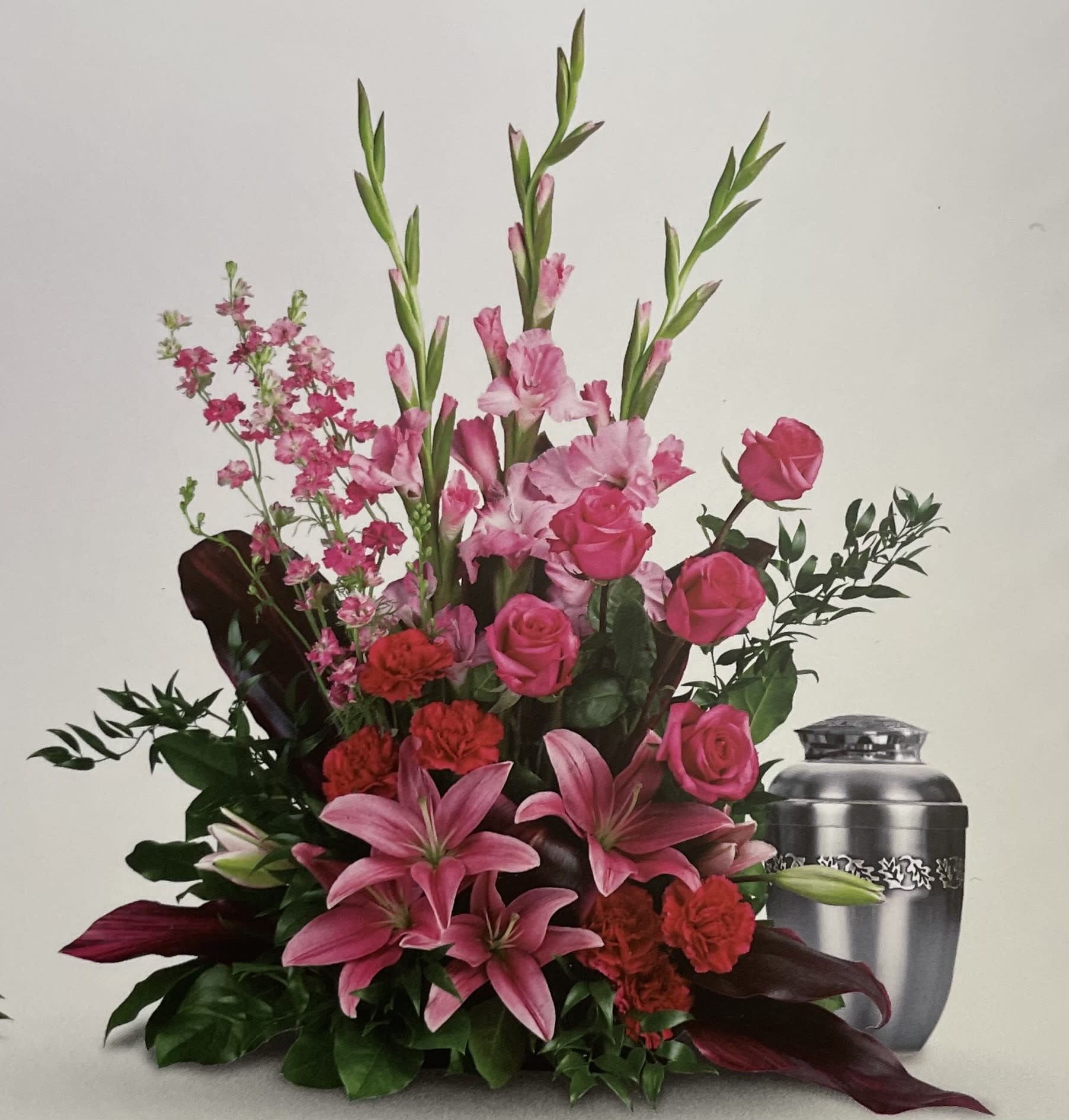 Adoring Heart Cremation Tribute  - Adoring Heart Cremation Tribute by Grand Floral Events