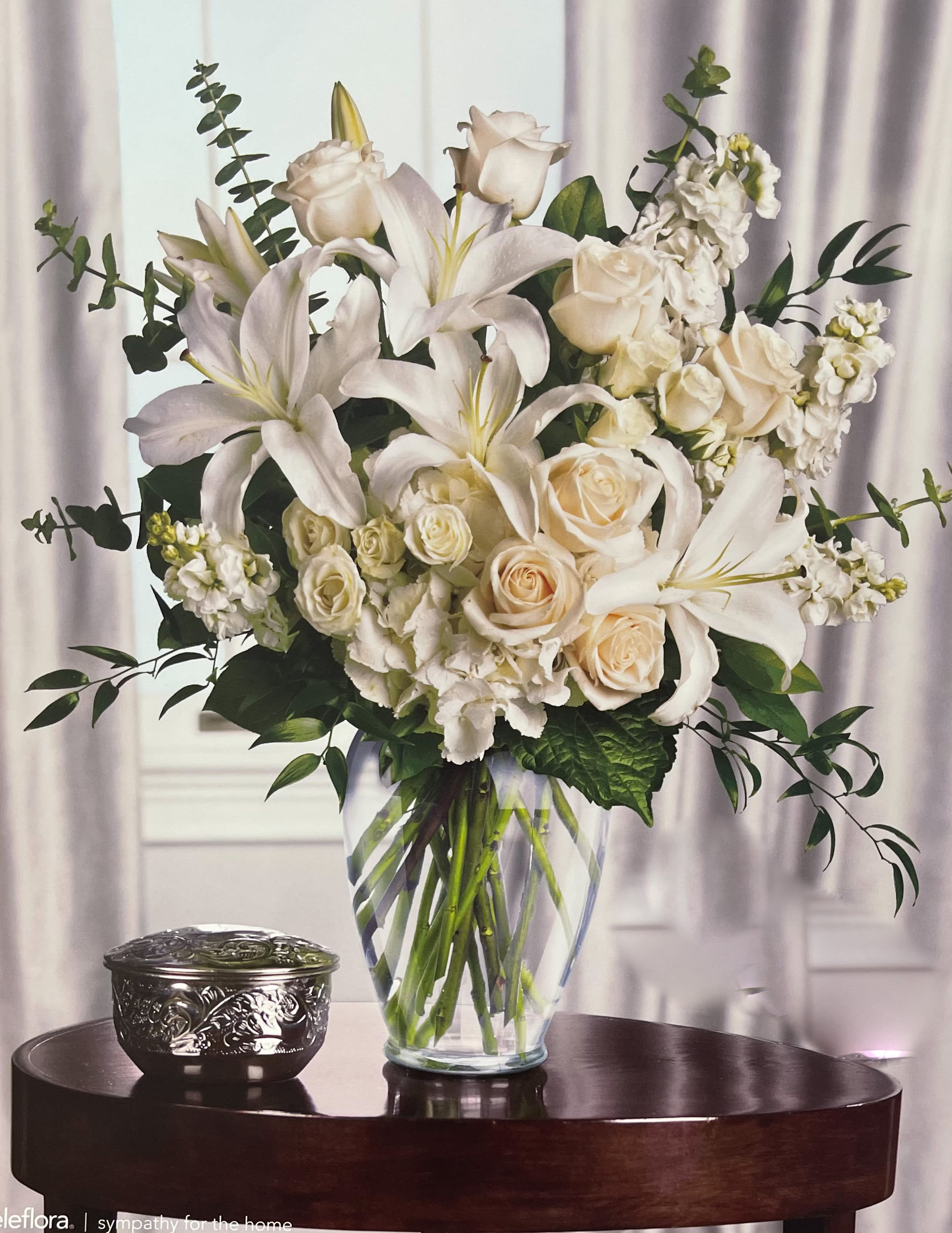 超大特価 Dreams From the Heart Bouquet by Grand Floral Events 洋楽