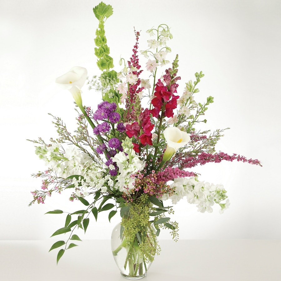 SNAPS, CALLAS, &amp; MONTE CASINO IN SIMPLY SENSATIONAL - Snaps, Callas, Monte Casino and others come together in this sensational arrangement with mixed greenery and small accent flowers 