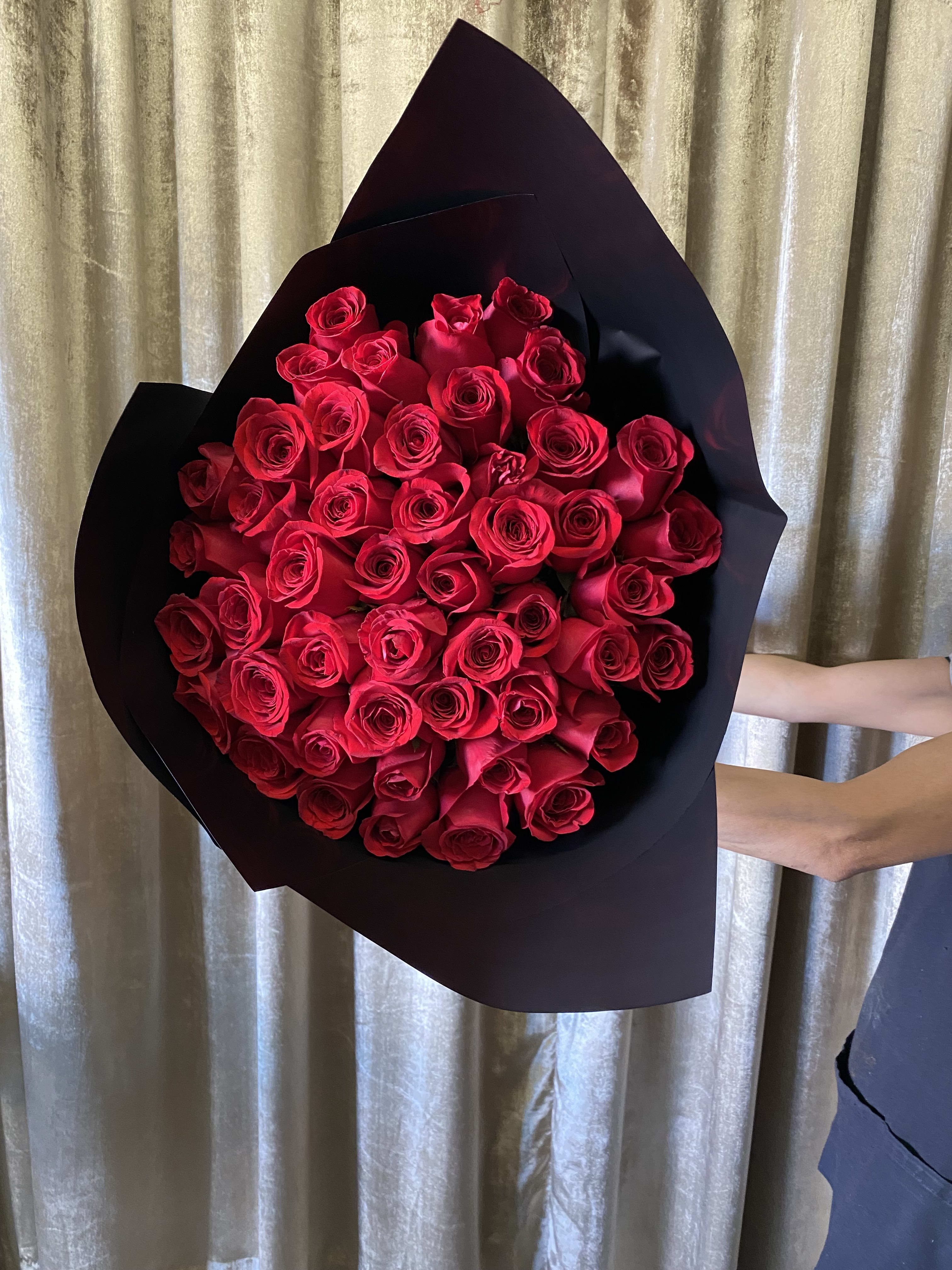 50 Rose Bouquet in Los Angeles, CA | Carbajal Flowers