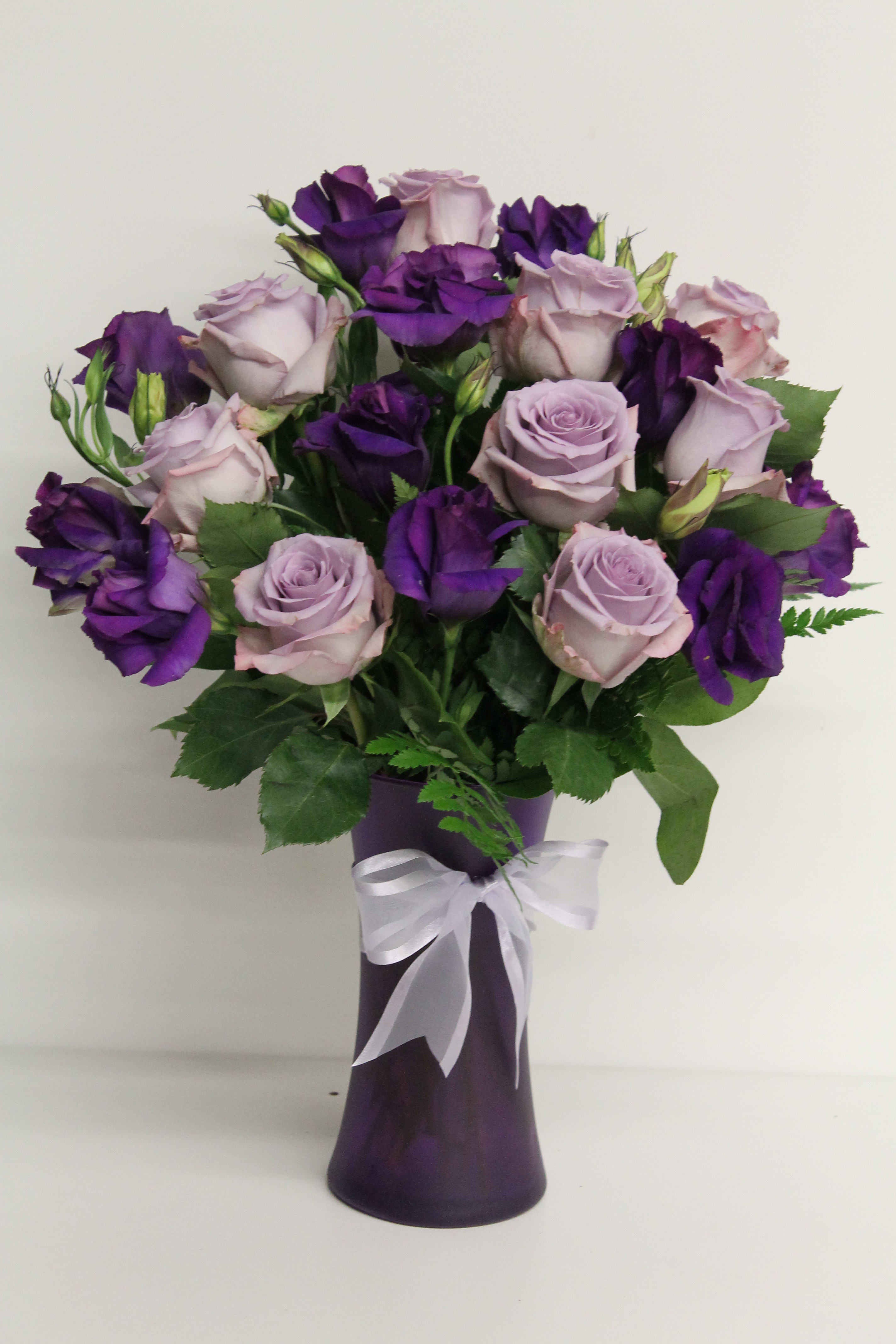 Purple bouquet deals