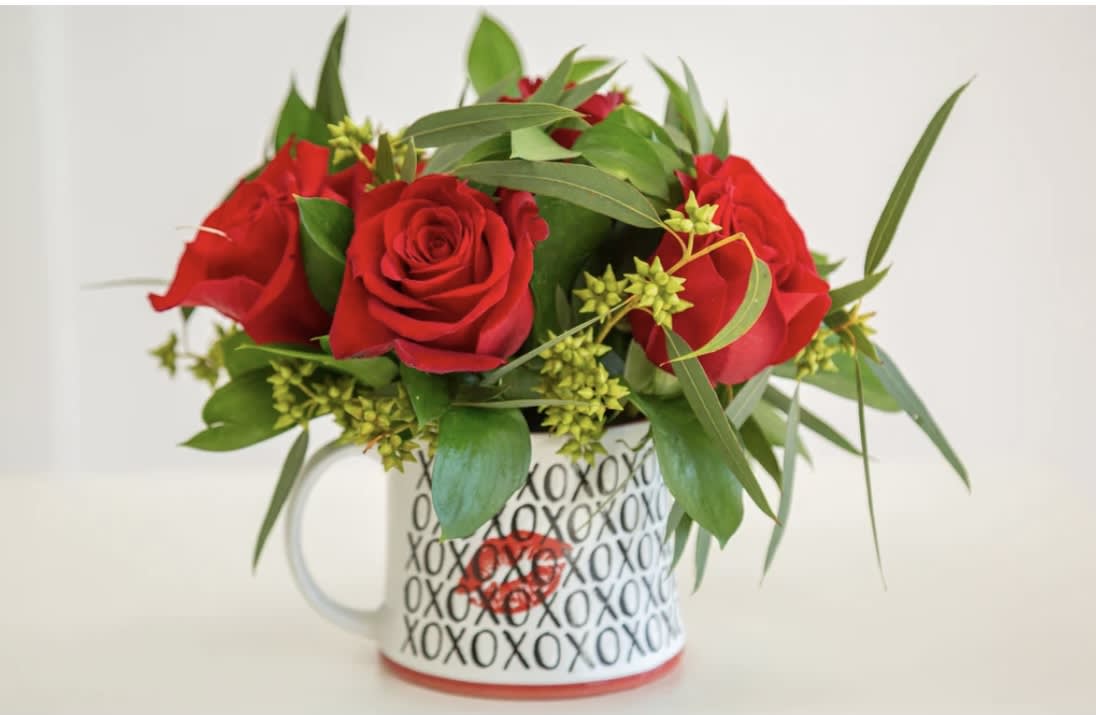 Love Mug Love Mug - Love mug is filled with half dozen red roses, kisses and lots of love.
