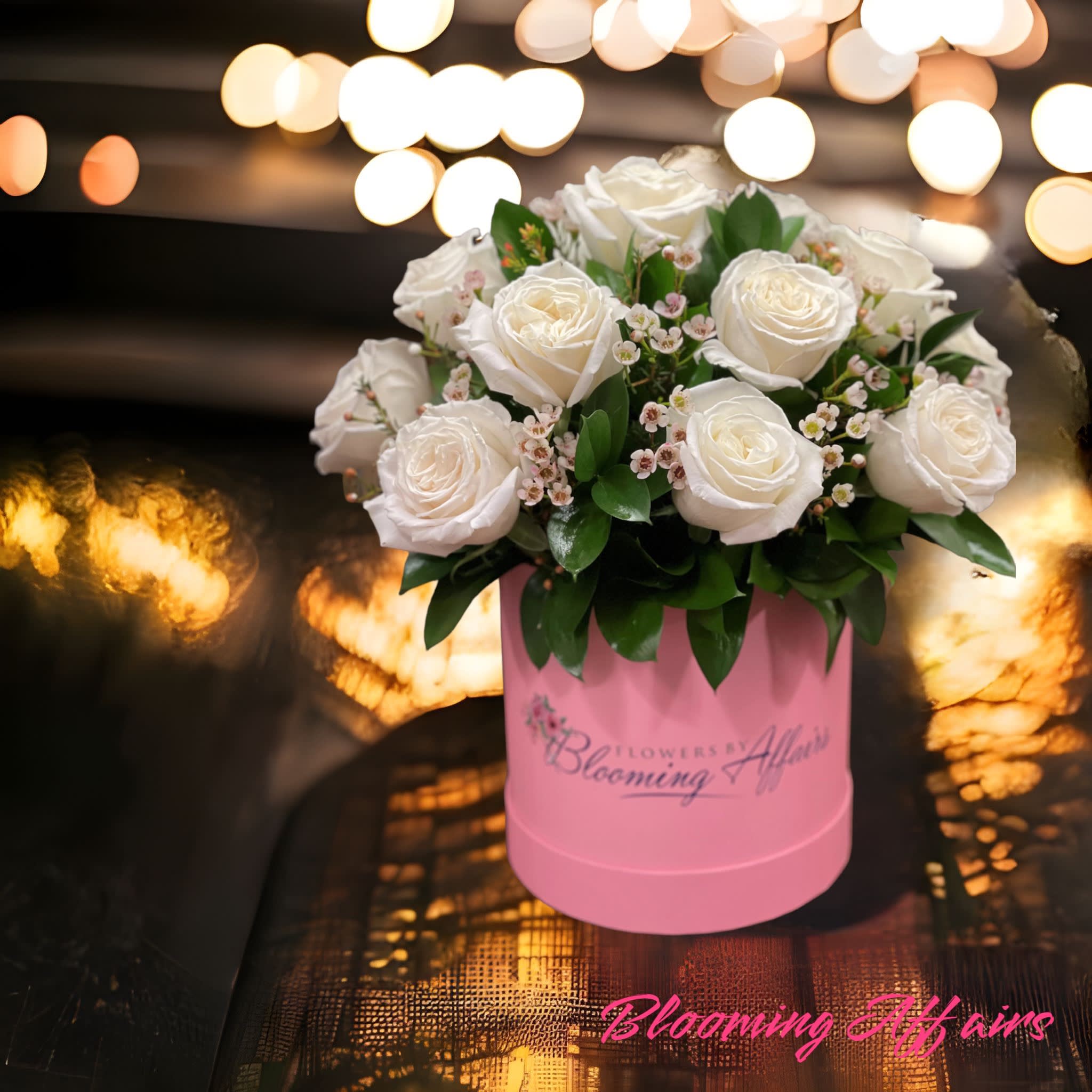 Bloom1201 | Florist Manhattan NYC - White Roses in an Elegant Box