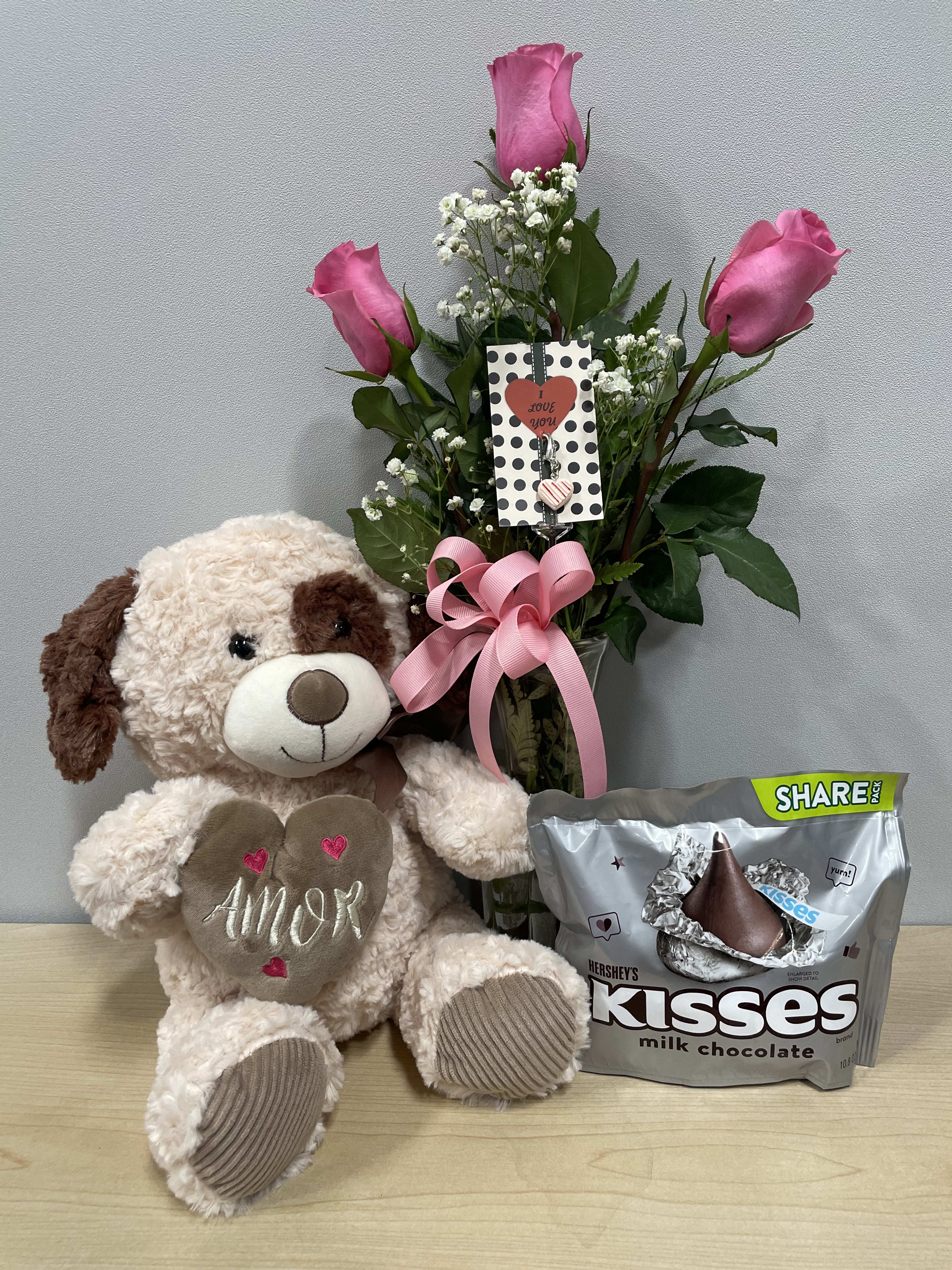 Amor Pink Roses Kisses Combo