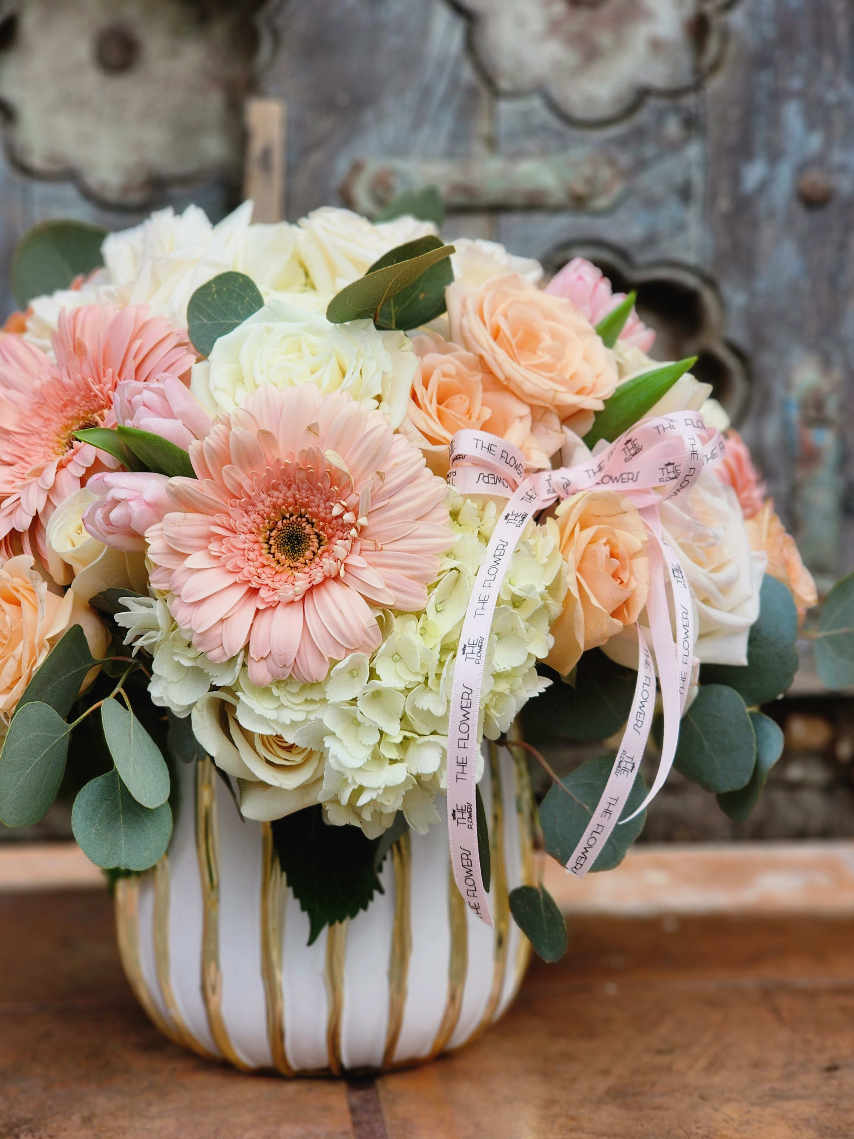 Peach Blush - Garden rose has a rich delicate aroma. A cute bouquet of pink peach roses is perfect for a gift to anyone and in any situation.