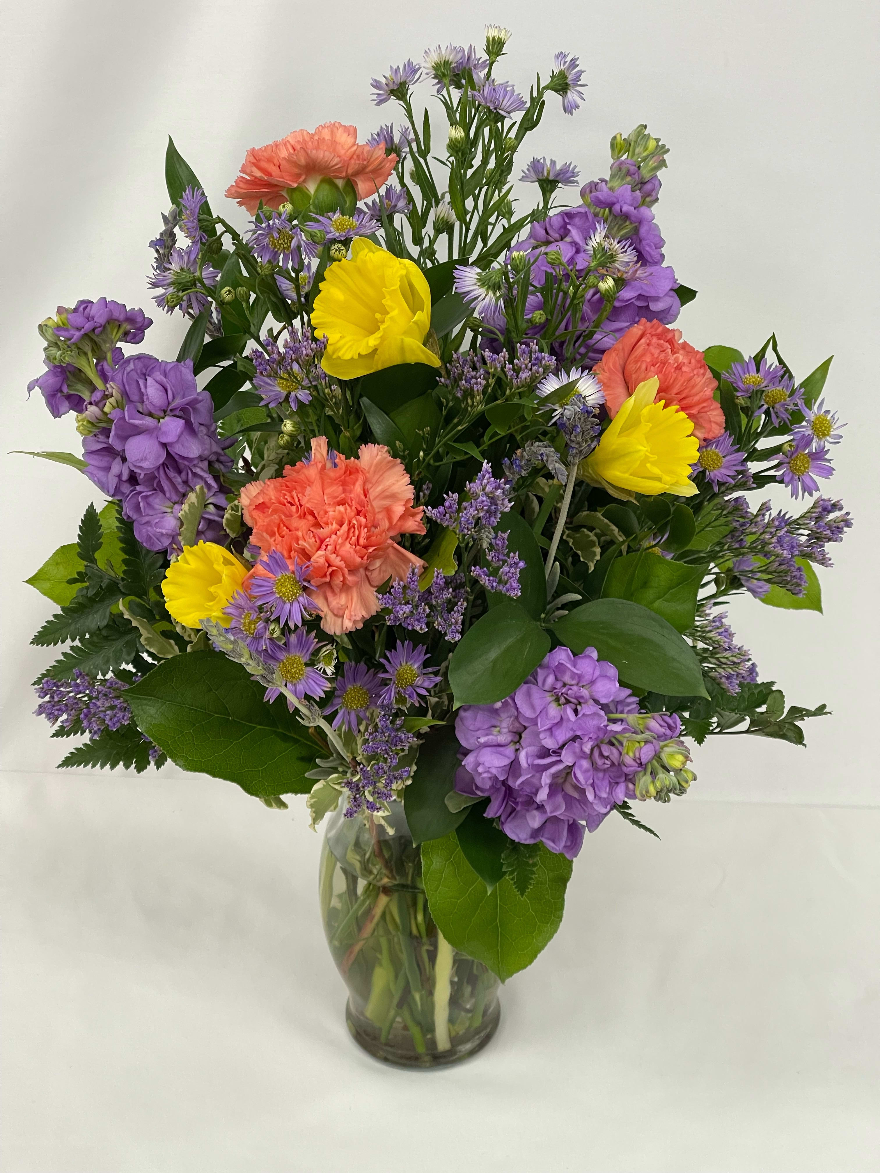 Potpourri of Flowers in Davis, CA Strelitzia Flower Company