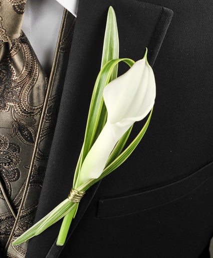 CLASSY CANDLELIGHT PROM BOUTONNIERE CLASSY CANDLELIGHT PROM BOUTONNIERE - White Mini Calla, Variegated Liriope, Gold Decorative, Black Corsage Pin.