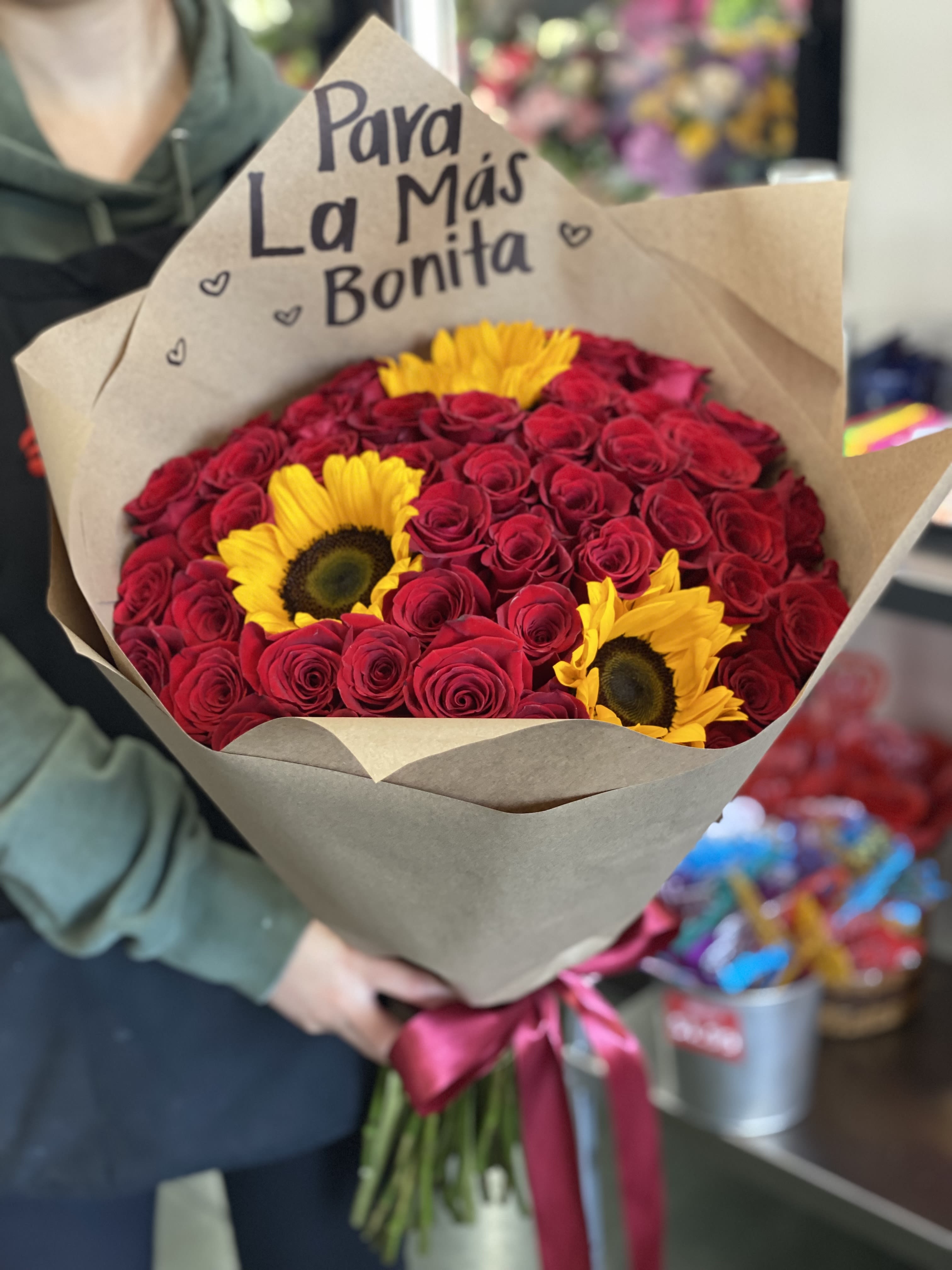 Large Bouquet of Pure roses with a touch of Sunflower by Lupita's