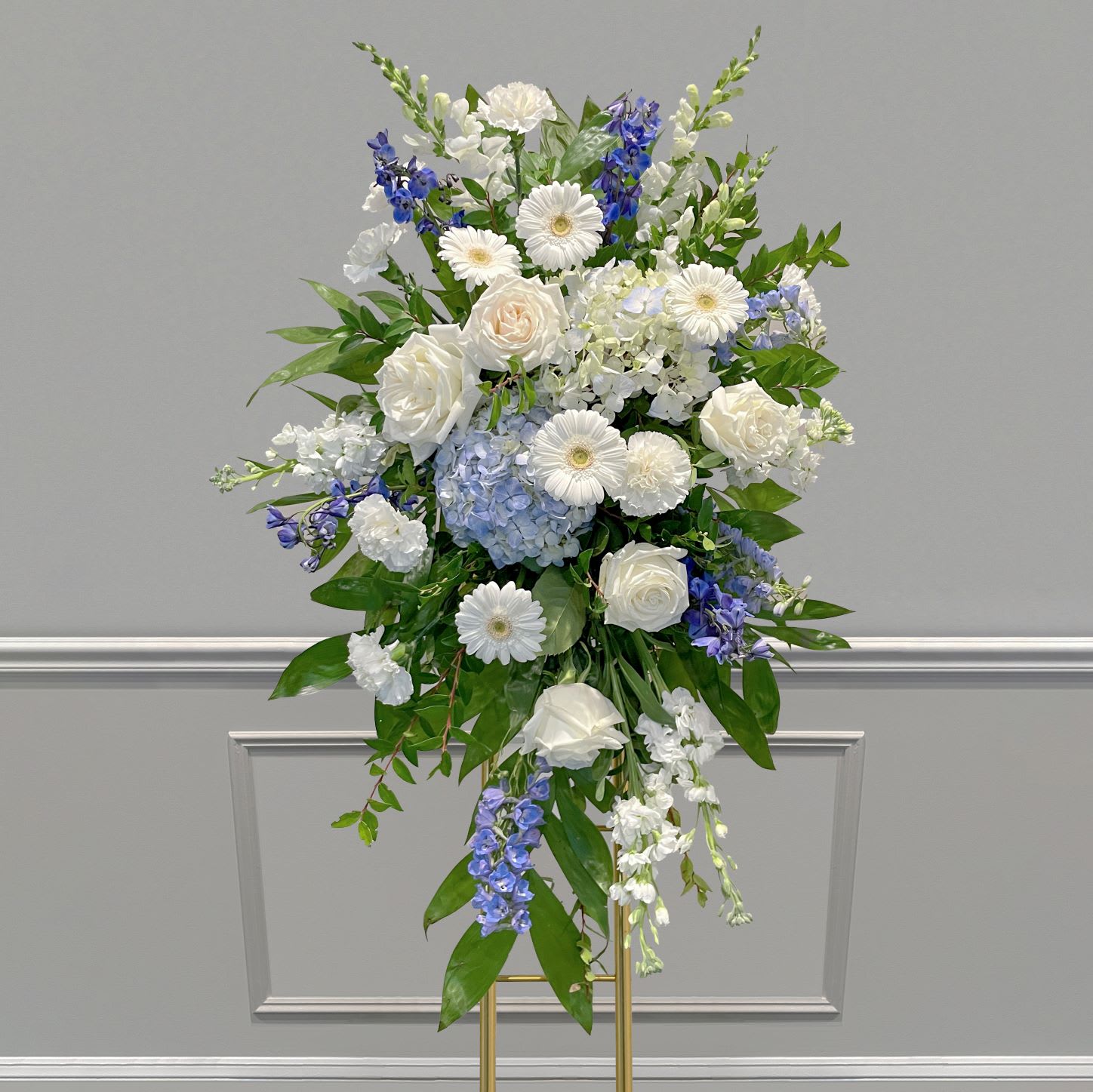 Ocean Breeze Spray in Peabody, MA | Evans Flowers