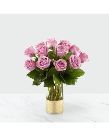 Hello Beautiful Rose Bouquet - STANDARD Arrangement measures approximately 17&quot;H x 13&quot;W DELUXE Arrangement measures approximately 20&quot;H x 17&quot;W  