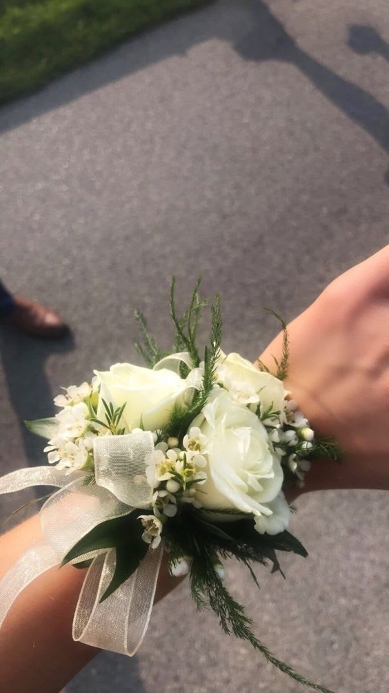 Wrist corsage white new arrivals