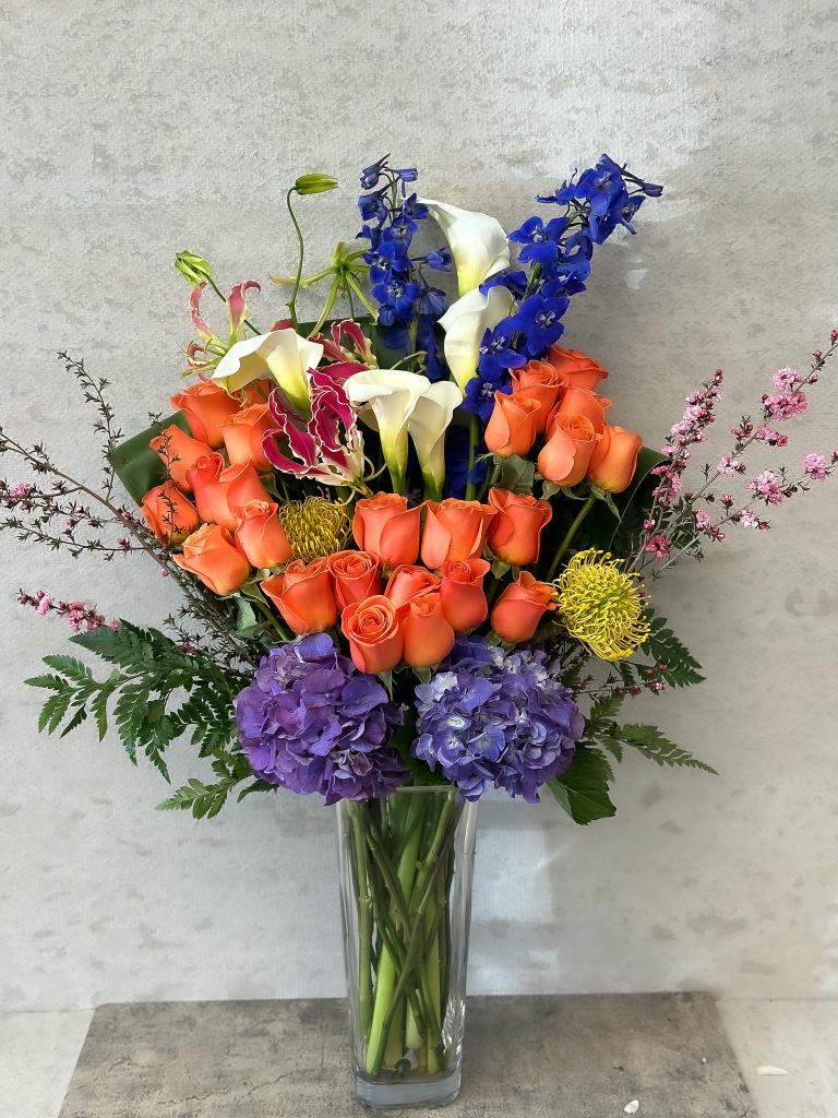 Orange Roses - Standard - Your order will be arranged approximately as shown on our website