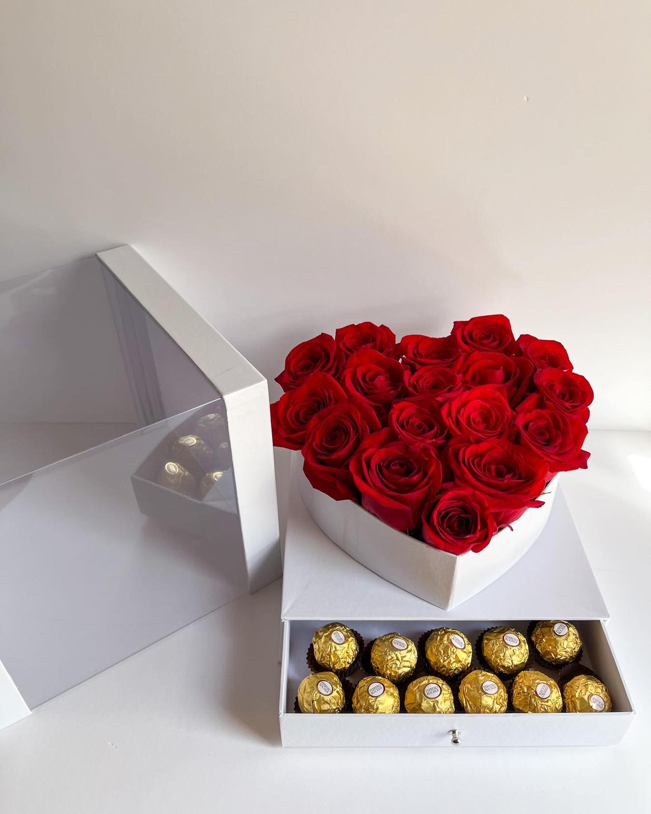 Roses in heart box. - 16 ROSES, CHOCOLATES, IN A GIFT HEART BOX.