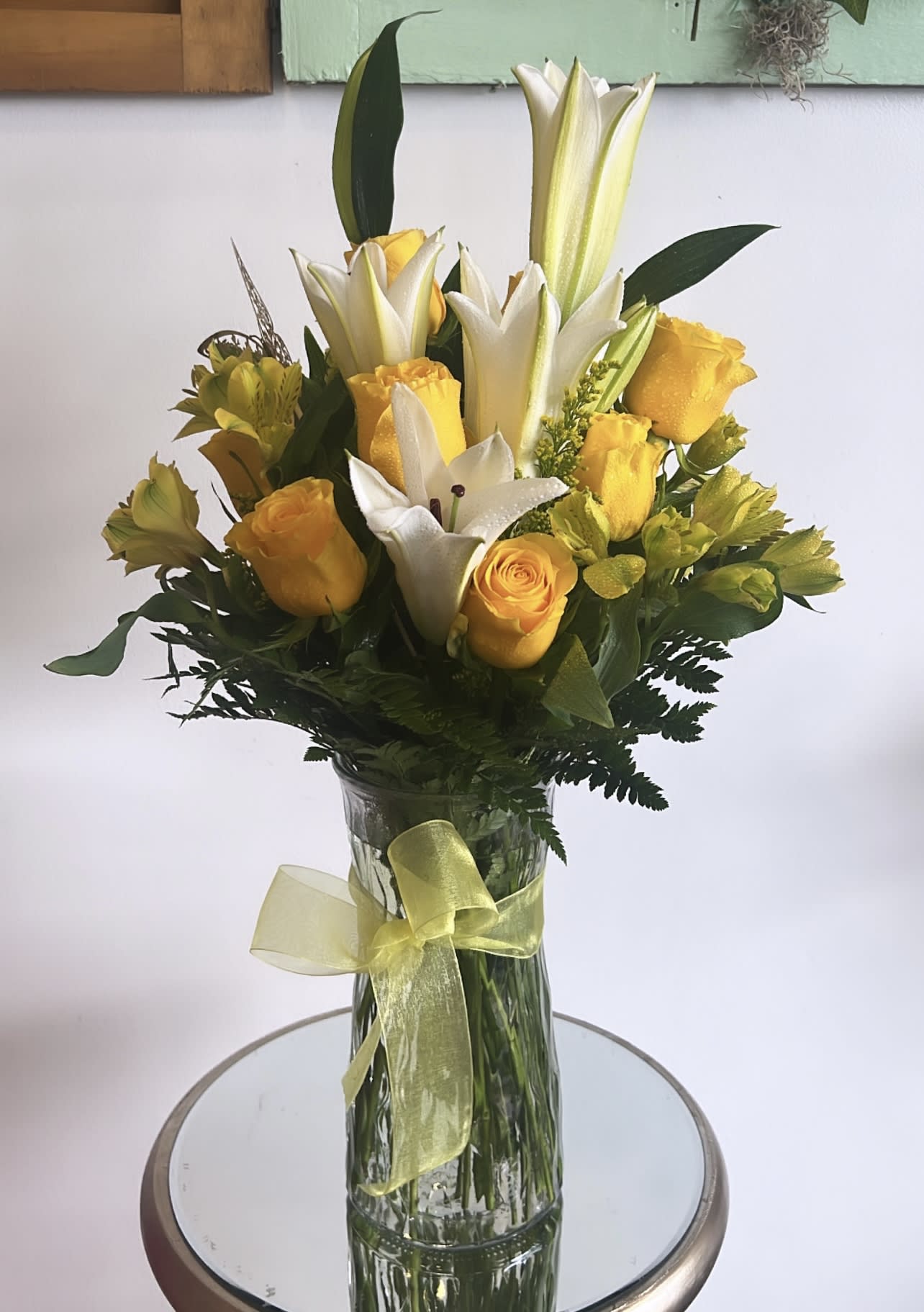 Happy Anniversary Vase - Yellow Delight-