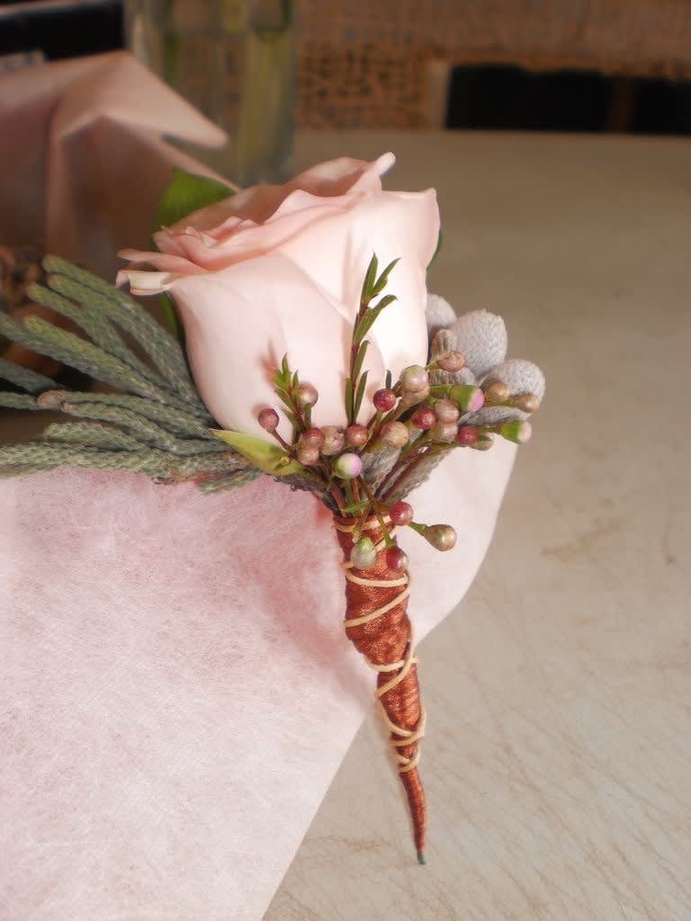 Boutonniere - Boutonniere, any color