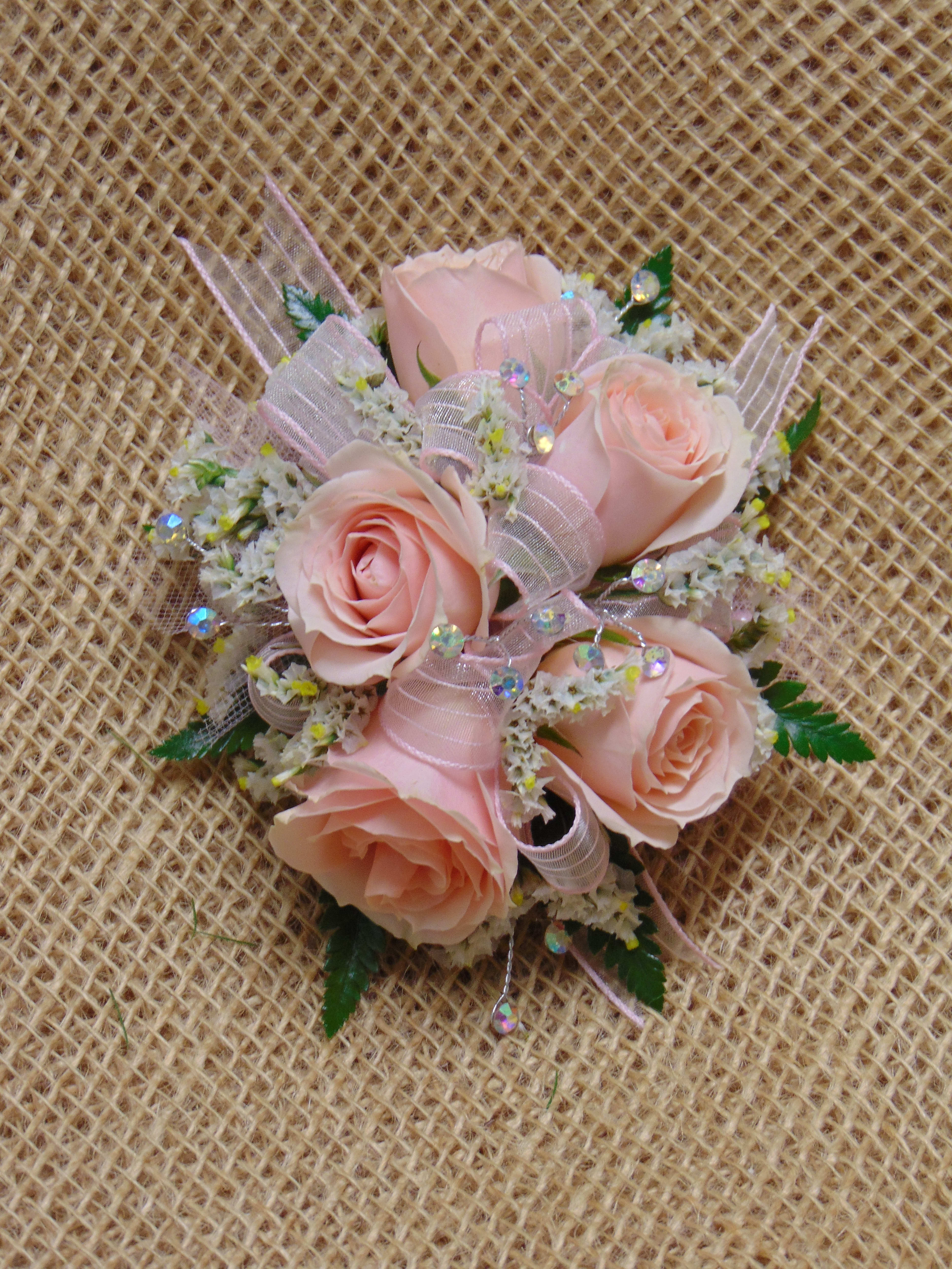 5 Pink Spray-Roses w/ Hypericum & Eucalyptus - Wristlet Corsage in