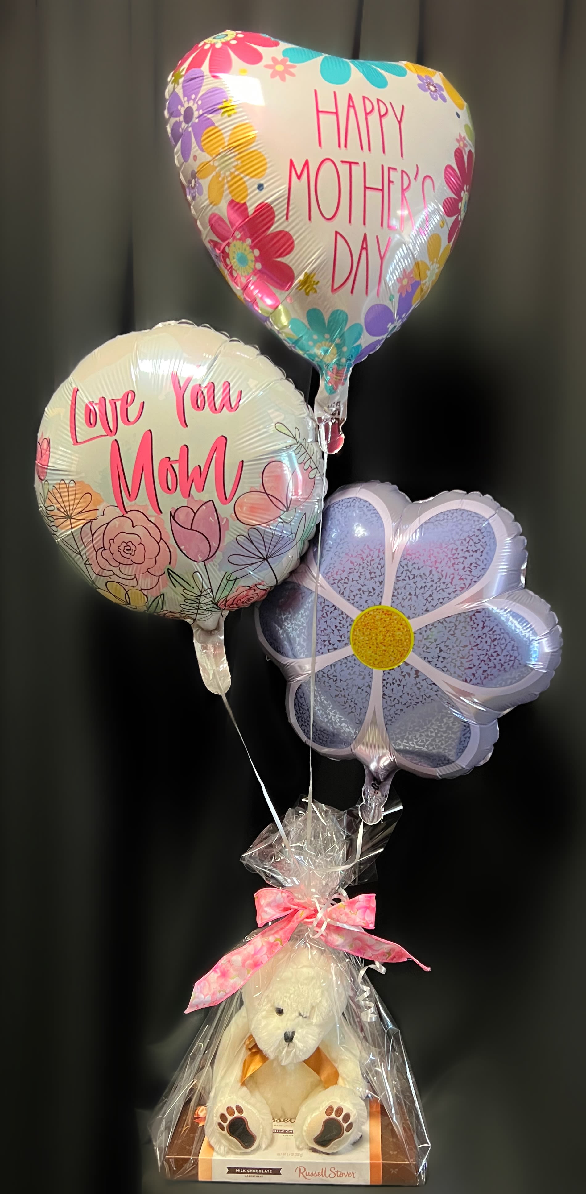 MD BUNDLE #2 - BEAR WITH CHOCOLATES AND 3 MYLAR BALLOONS