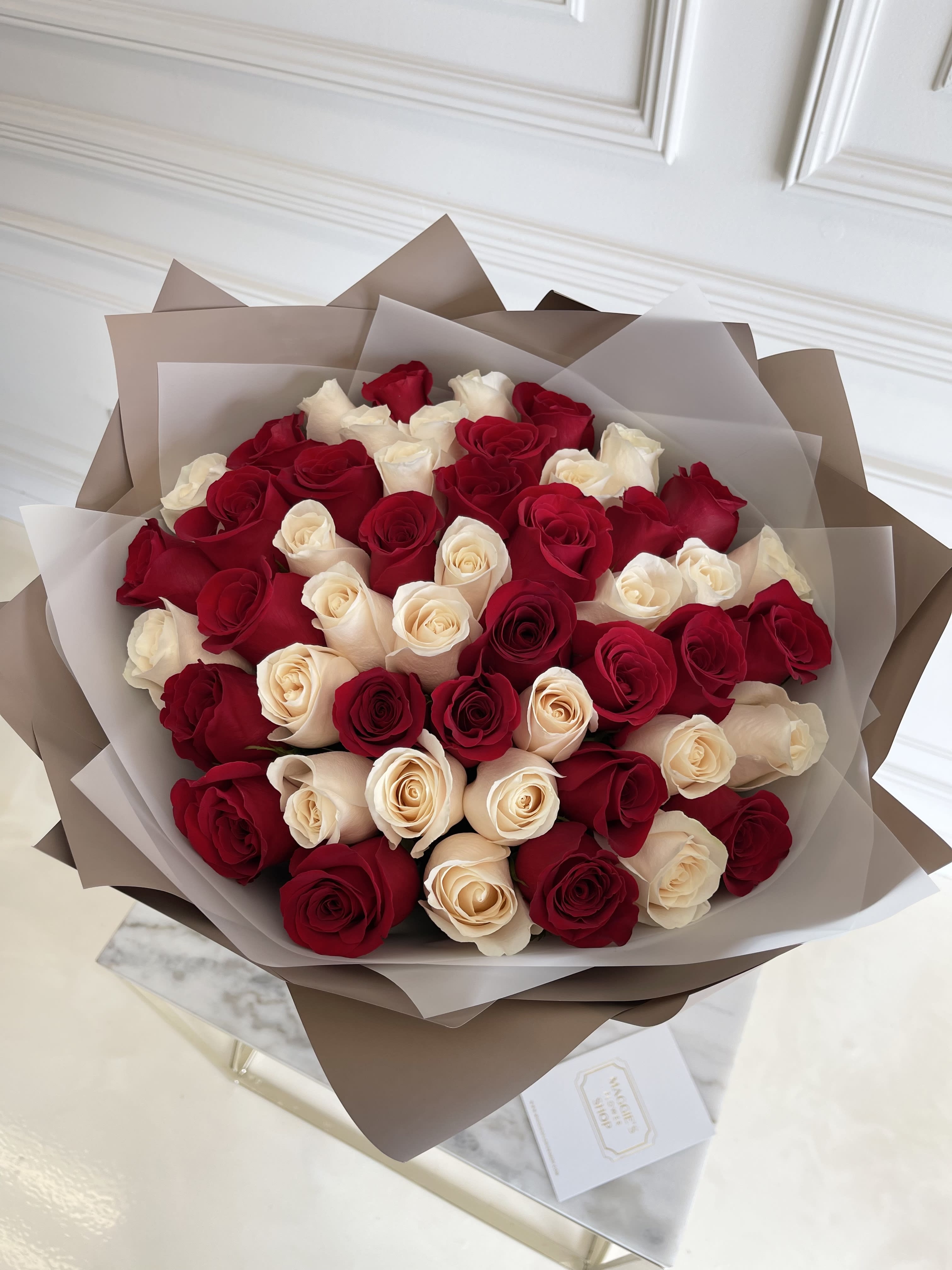 MFS 50 Bouquet (Red x White) CA | Maggie's Flower