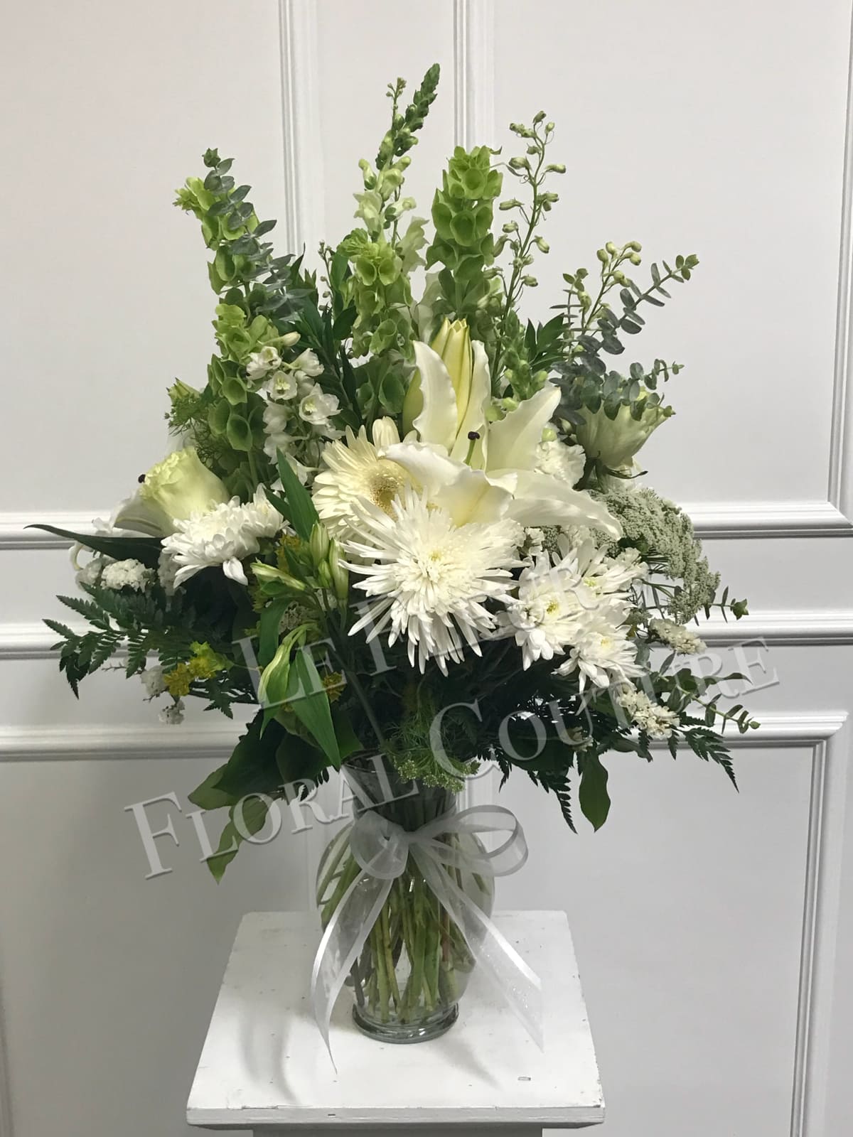Sympathy bouquets sale