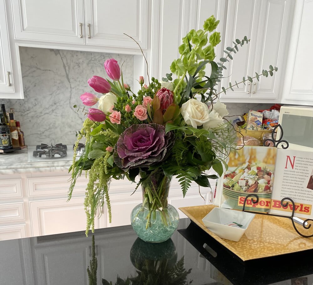 A Beautiful Day For You - Make anyone’s day beautiful! Send this artfully designed luxury arrangement , sure to let them know you feel they are special!