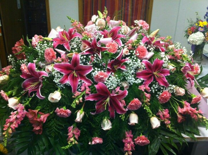 Pink And White Sympatry Casket Spray Pink And White Sympatry Casket Spray - To remember a person who is and will be very special in our lives, this is a full casket spray that consist of. 10 white rose.14 light pink rose,10 stems of pink snap dragon, 14 stems of pink carnation,10 stems of pink astromelia, 5 stems of pink stargazer, 4 stems of white baby breath with a final touch of a pink bow