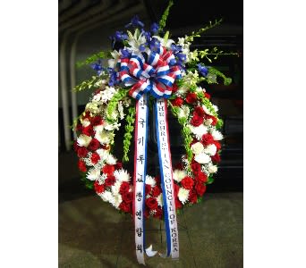  36 INCH GRAND PATRIOTIC WREATH [TT-ANC10] - GRAND PATRIOTIC WREATH      As Shown : TT-ANC10  