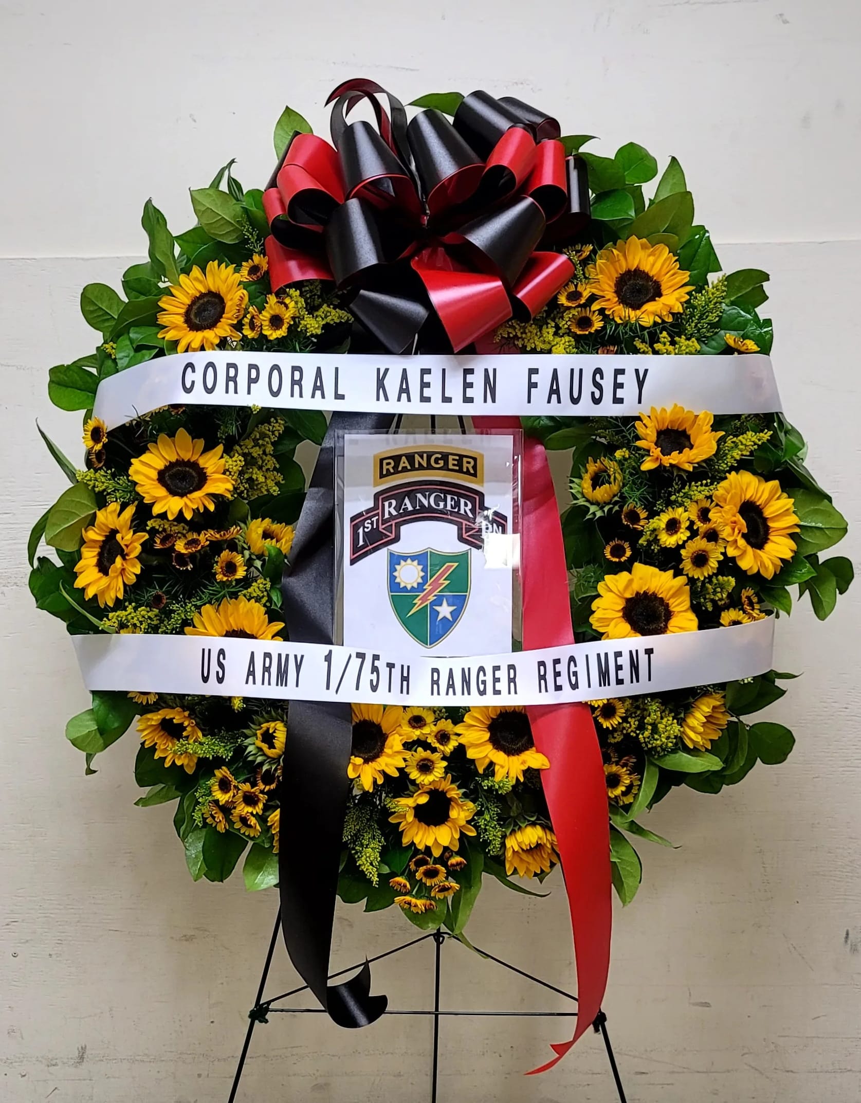 [TT-ANC143]:  CUSTOM FALL WREATH WITH PLACARD AND 2 PRINTED BANNERS - CUSTOM FALL WREATH WITH PLACARD AND 2 PRINTED BANNERS