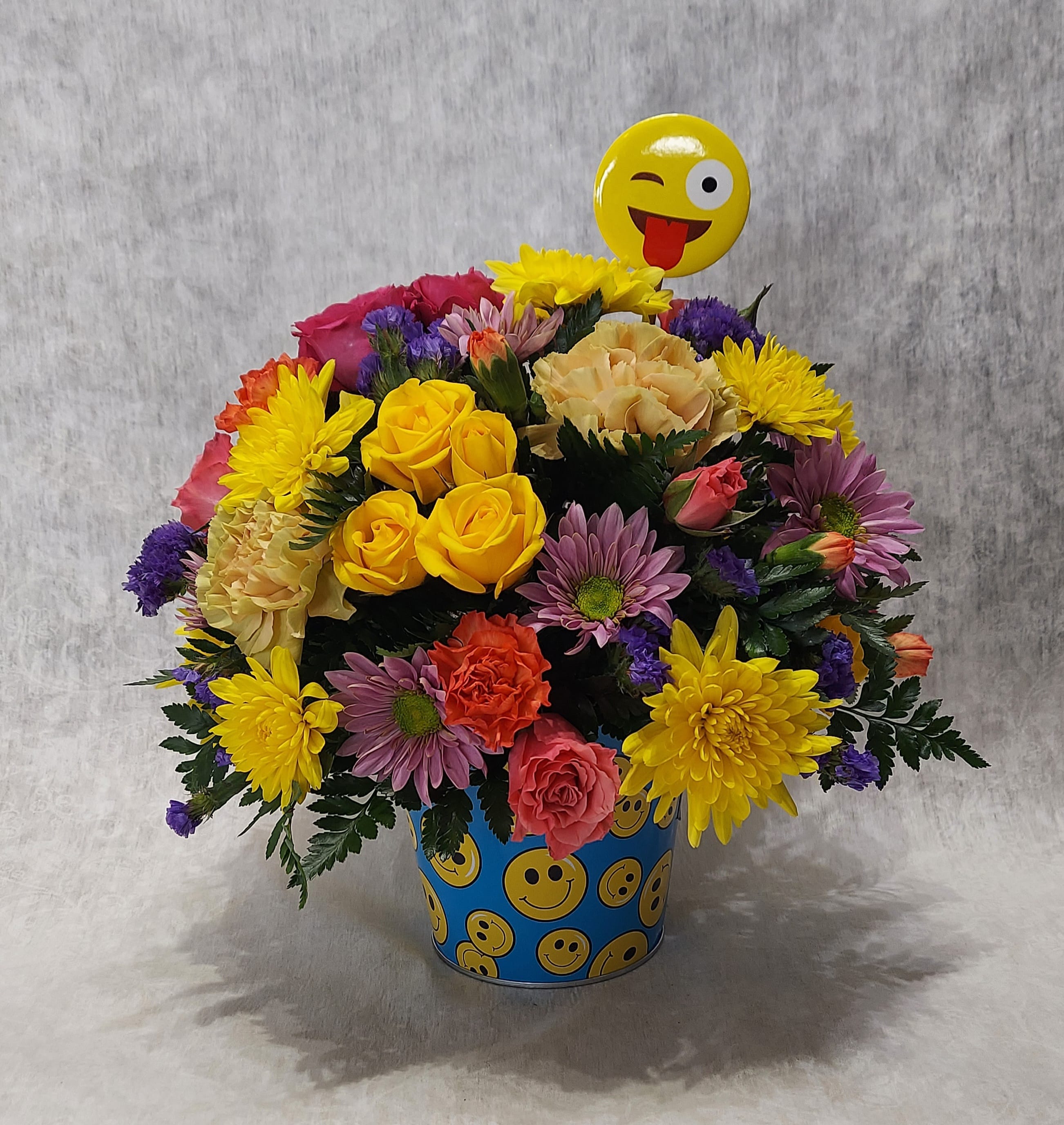 Emoji Me! in Warren, OH Jensen's Flowers & Gifts, Inc.