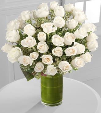 Clarity Luxury Rose Bouquet in Manning, SC