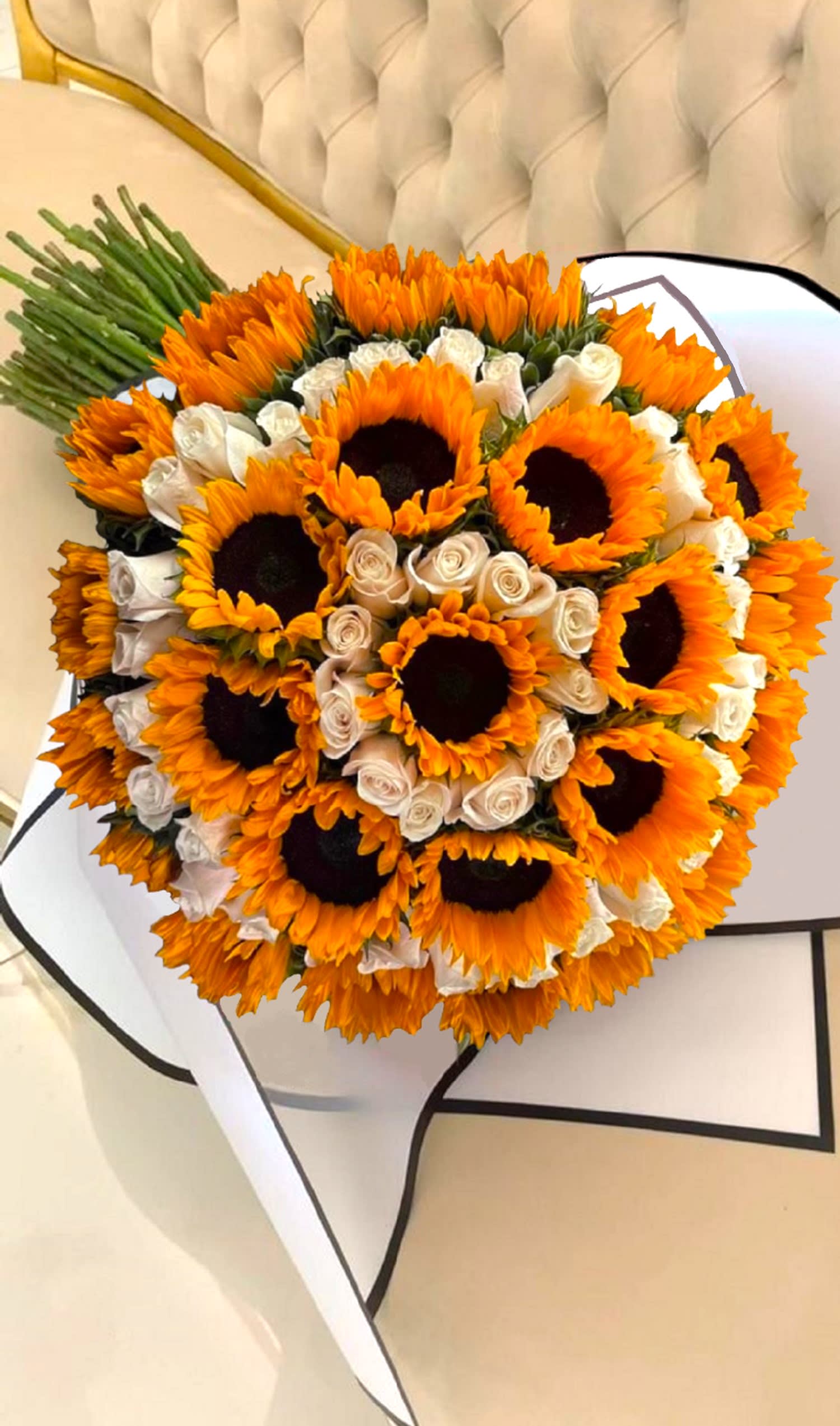 Pure Sunshine Ramo Buchon By Ninfa S Flowers