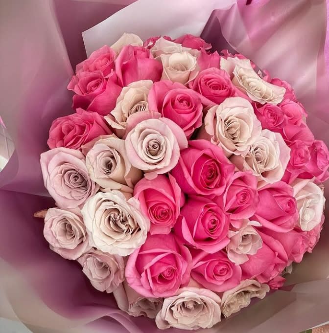 Lovely  - The Perfect Bouquet Of Rose's For You