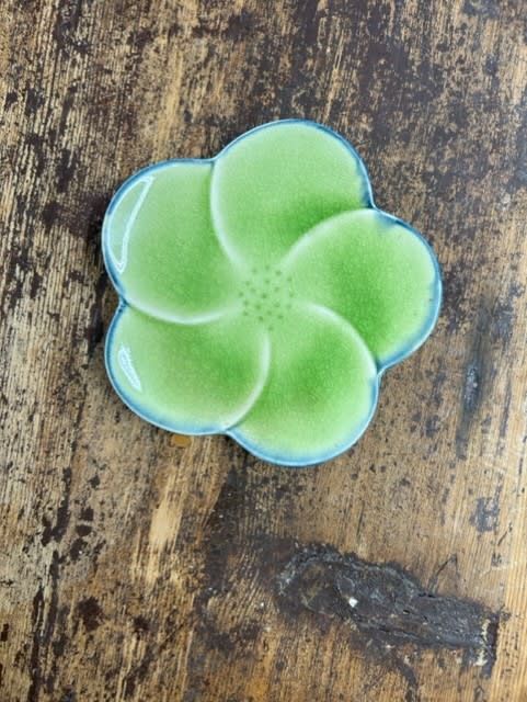 Small Green Flower Shaped Dish - Small, green flower dish. The perfect size to go next to your sink or soap, or for a safe place to put your rings. Great for a little pop of color in any room.