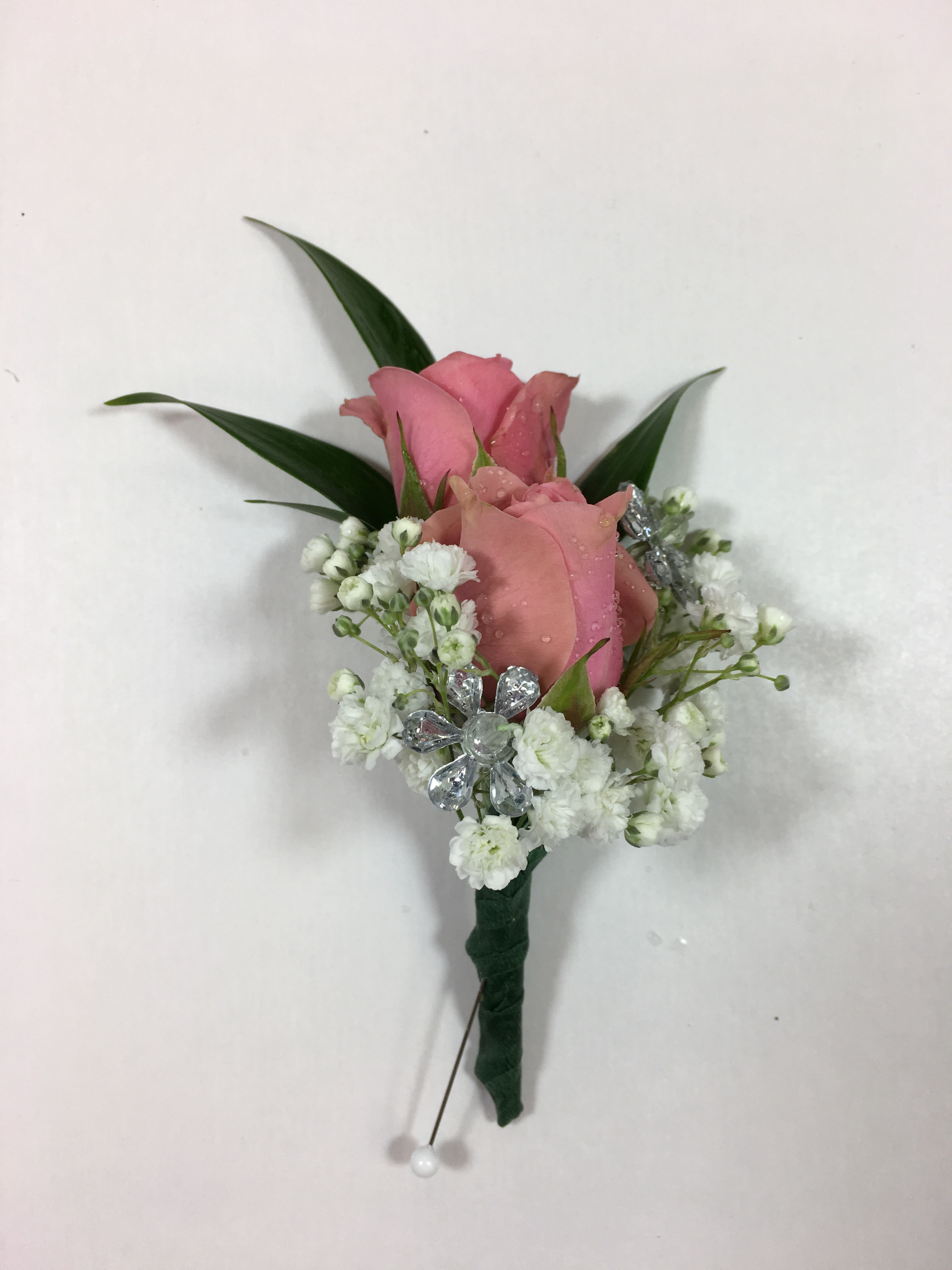 B4 Pink Spray Rose Boutonniere with jewels  - Two delicate roses make this boutonniere so unique.  Sparkly jewels complete this boutonniere.  