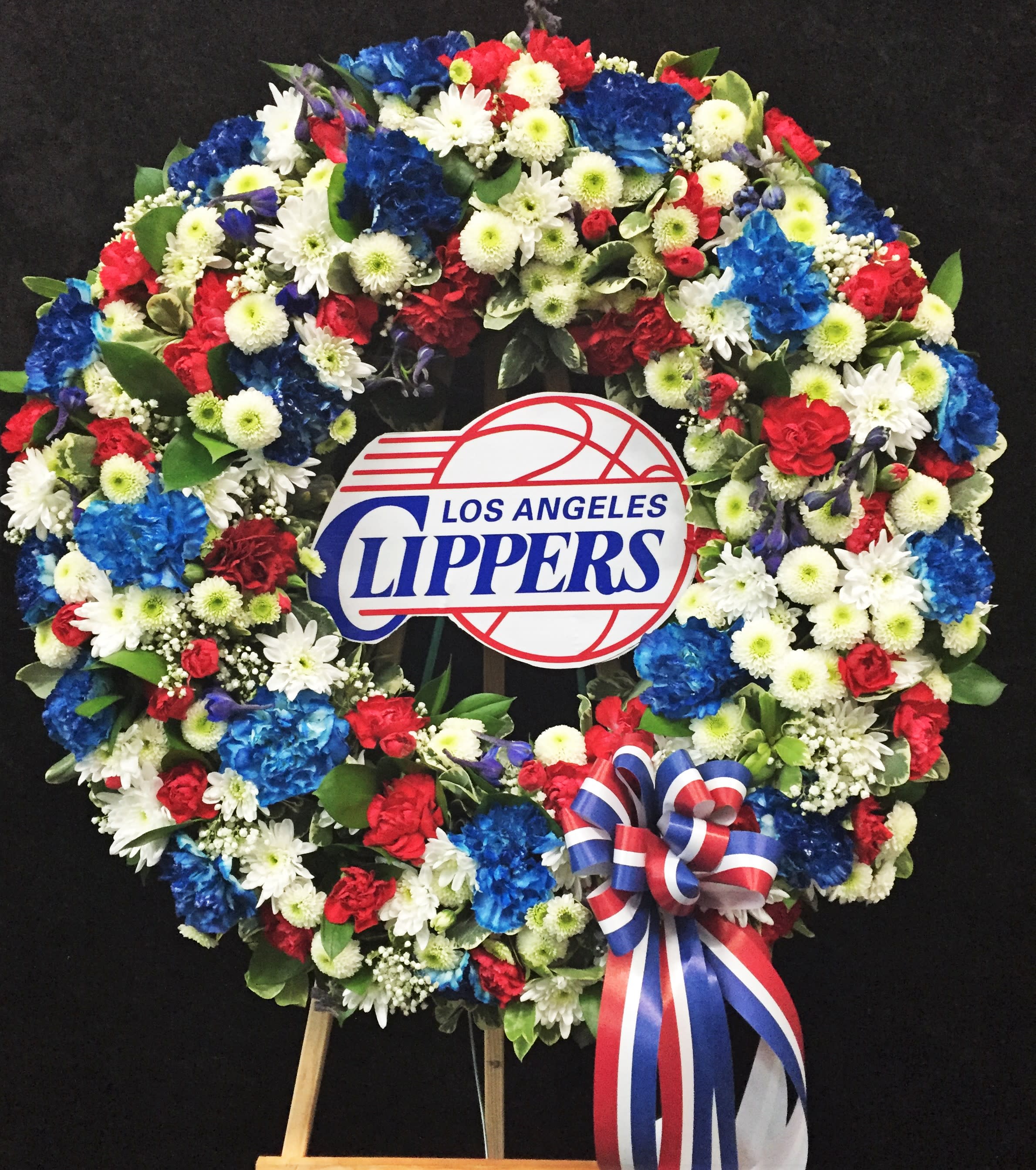 SPORTS LOGO Sympathy Wreath Design