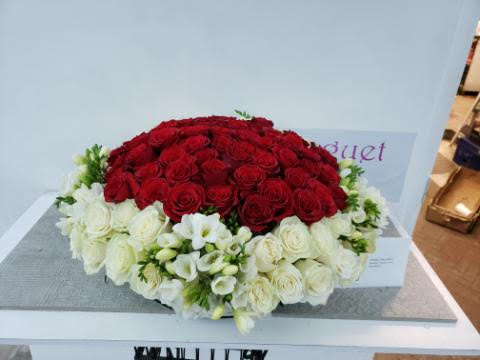 Thinking of You: A Grand Gesture of 200 Roses Floral Arrangement in ...