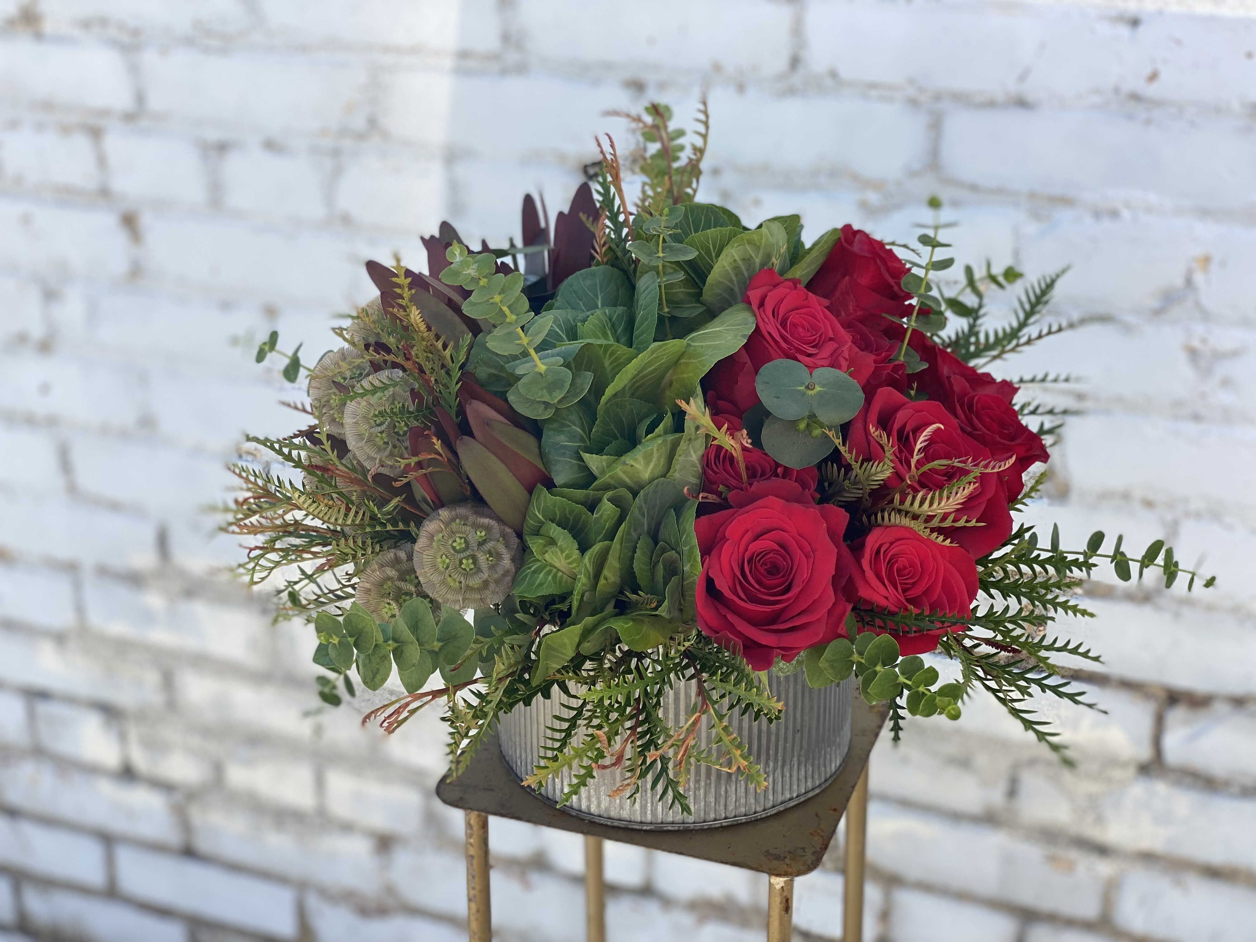 Romantic floral era on sale