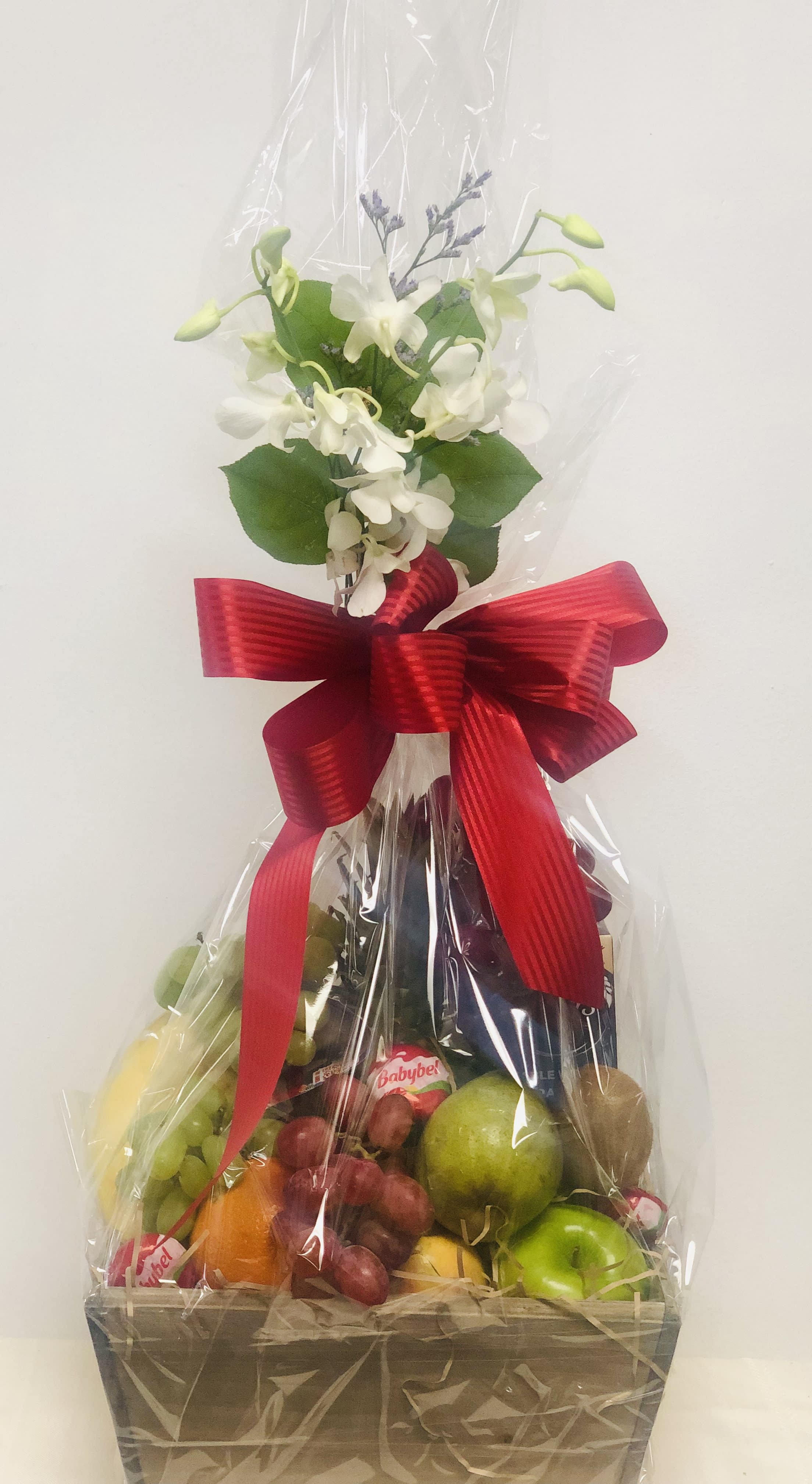 Sweet California - Sweet California sunshine, assortment of fresh, seasonal fruit and gourmet snacks. Picture shown is Premium 