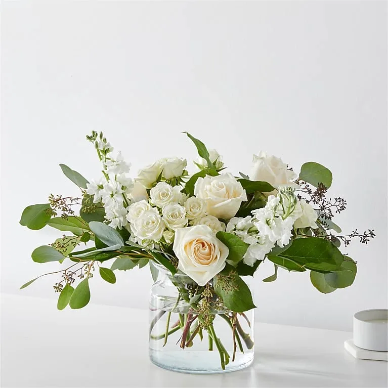 Fresh Linen Bouquet Fresh Linen Bouquet - Let the breeze run through the white roses, daisies and snapdragons for an elegant botanical touch to any interior.
