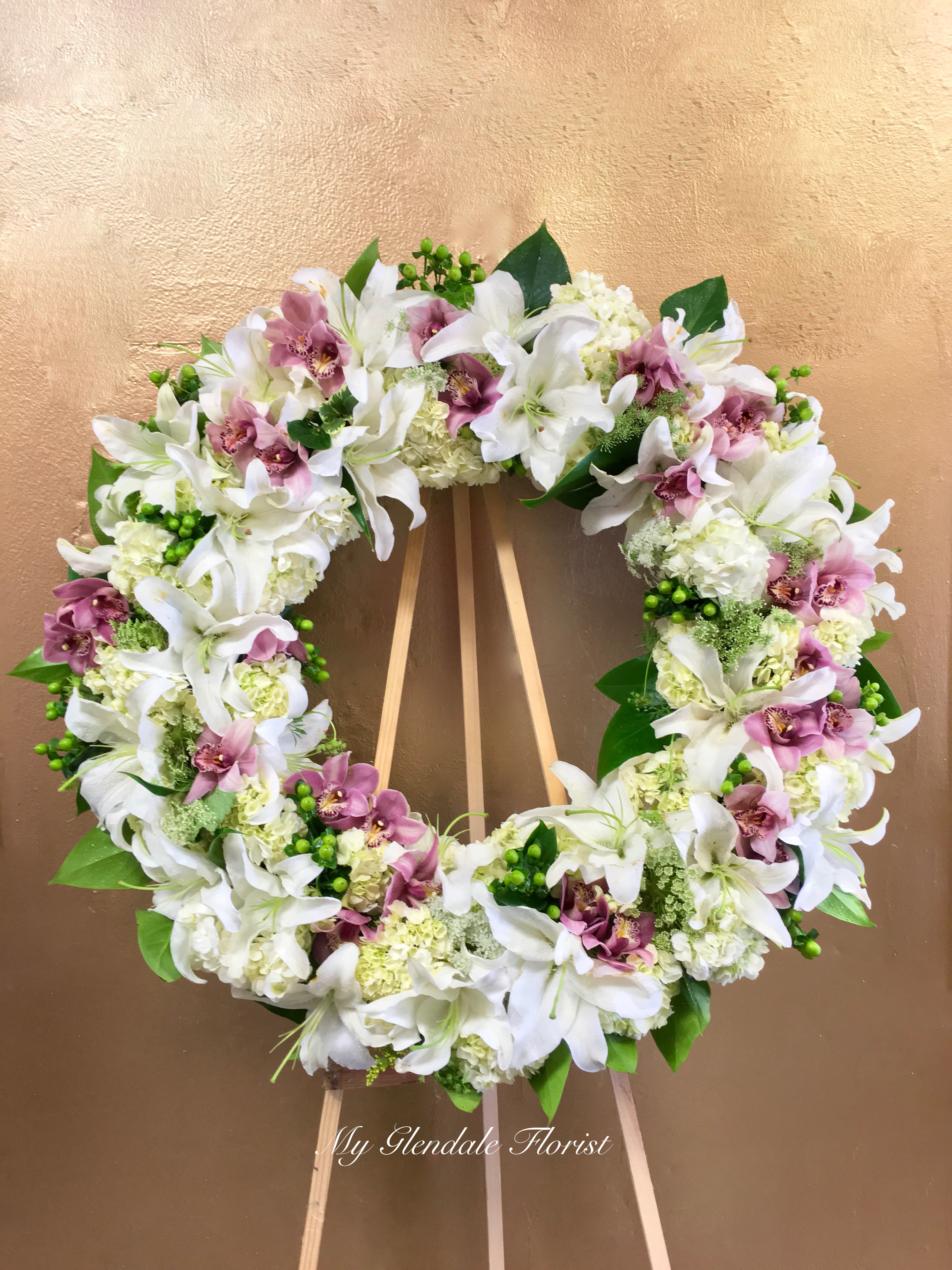 White wreath in Glendale, CA