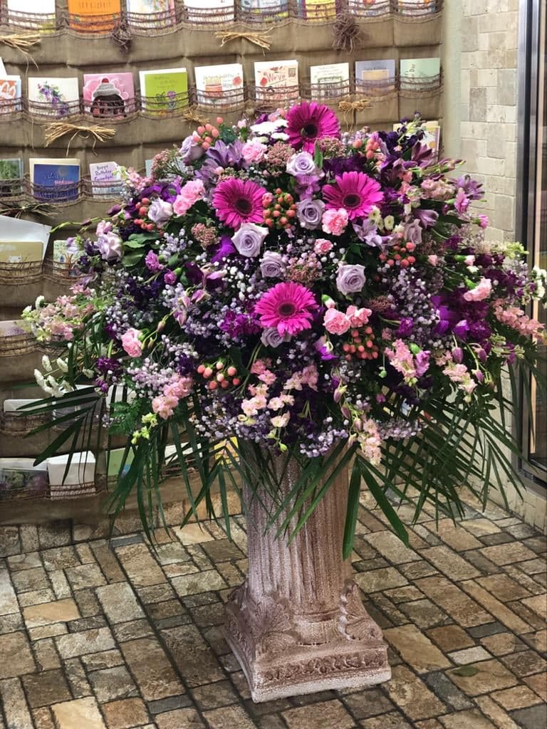 Lavendar Fields Casket Spray Lavendar Fields Casket Spray - This lovely all lavender casket spray is the a beautiful choice. Feminine and classy, it's the perfect choice for celebrating a life well lived. This is the half-casket size, can also be made larger to be suitable for a closed casket service. Can also be made in other color schemes if you like the look but want different colors.
