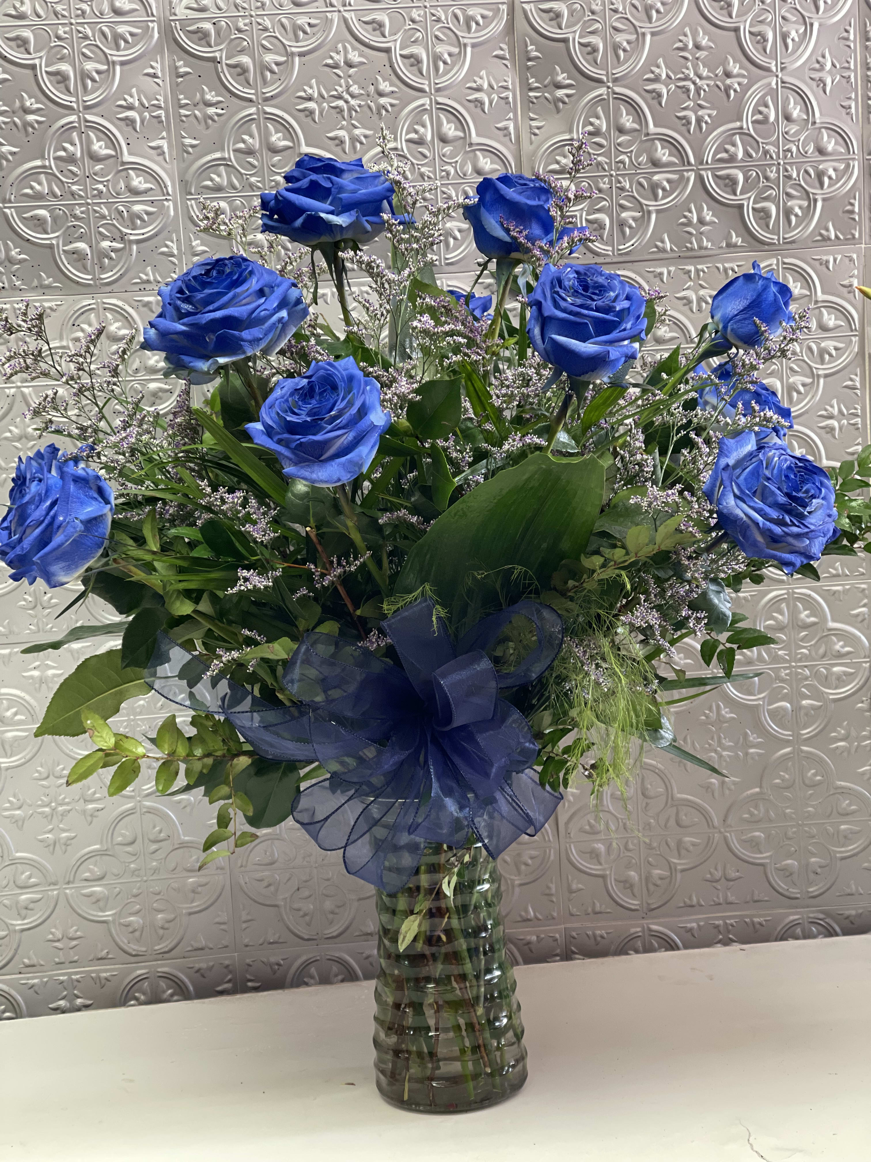 Sparkle Blue Roses - Blue tinted roses for any occasion . Standard 12, deluxe 18 and premium 24 