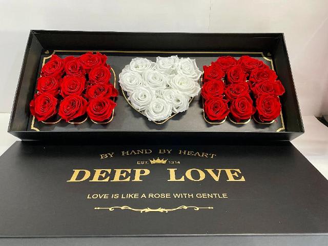 I love You Deep Love Flower Box - Black