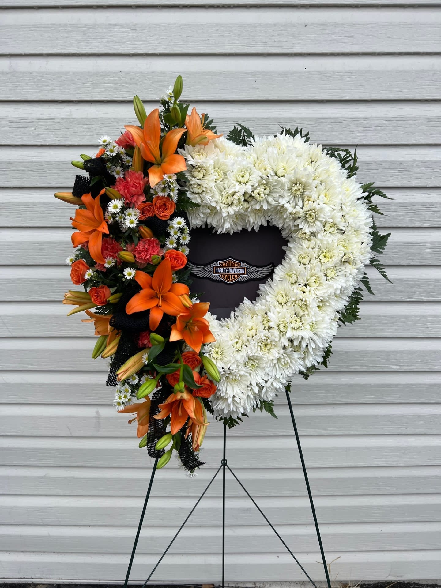 Biker Tribute Heart - A loving tribute to honor your biker.  (Color choice can be customized)  18'' heart