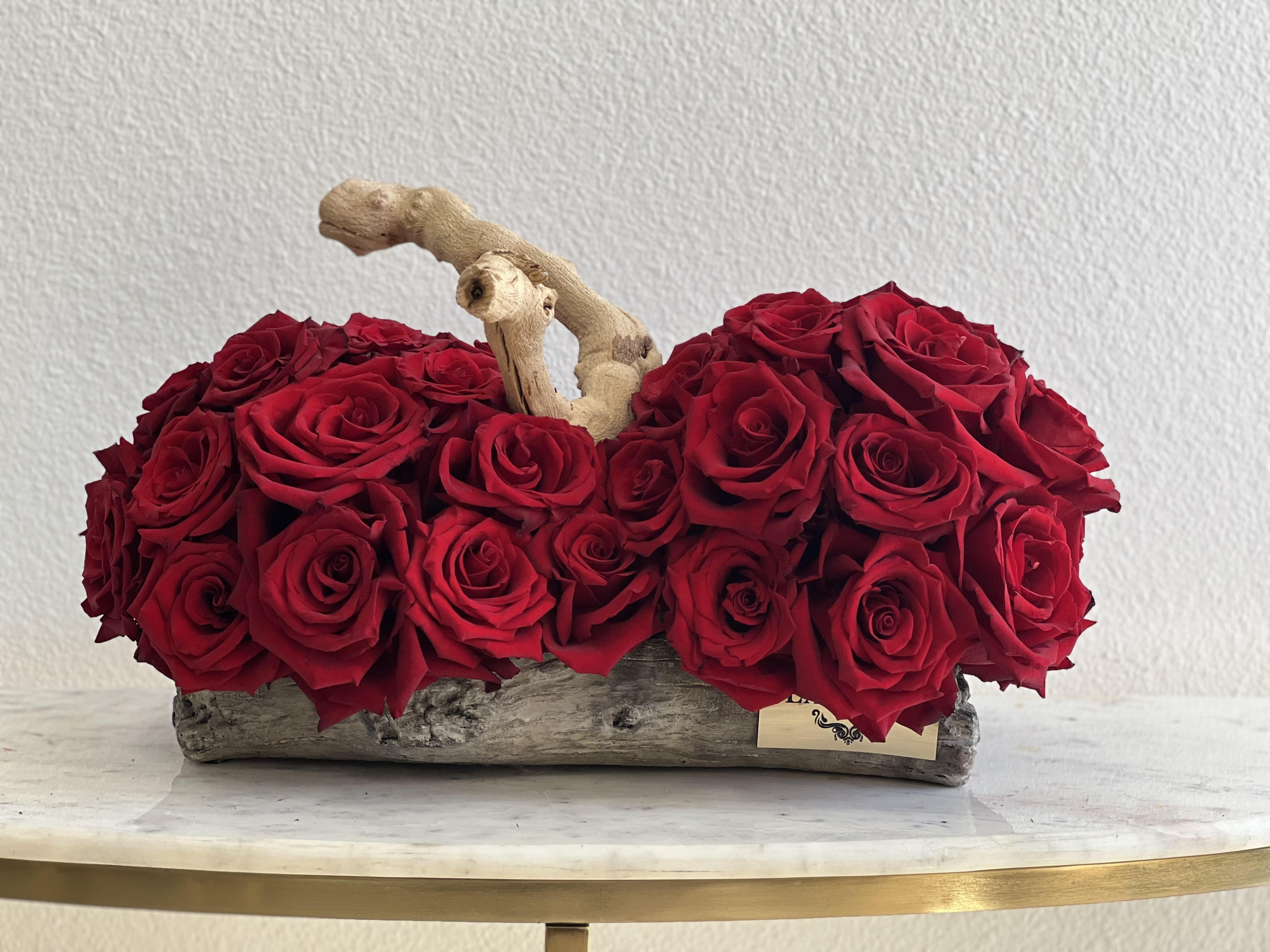 Happiness Happiness - This Modern arrangement is so beautiful and unique . Different sizes available . Contact us to order.