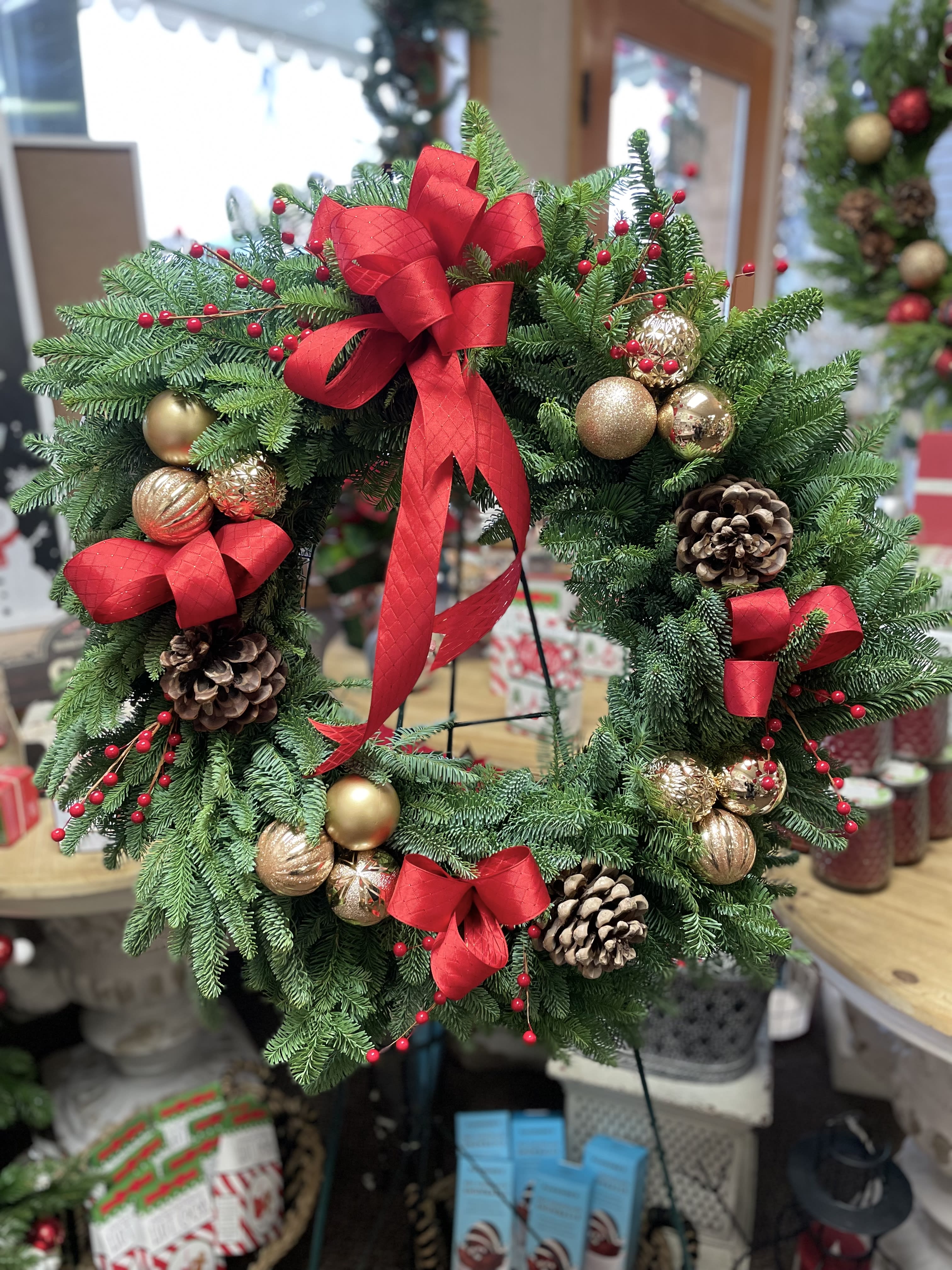 20” Fresh Christmas Wreath in Ketchikan, AK Heavenly Creations of Alaska