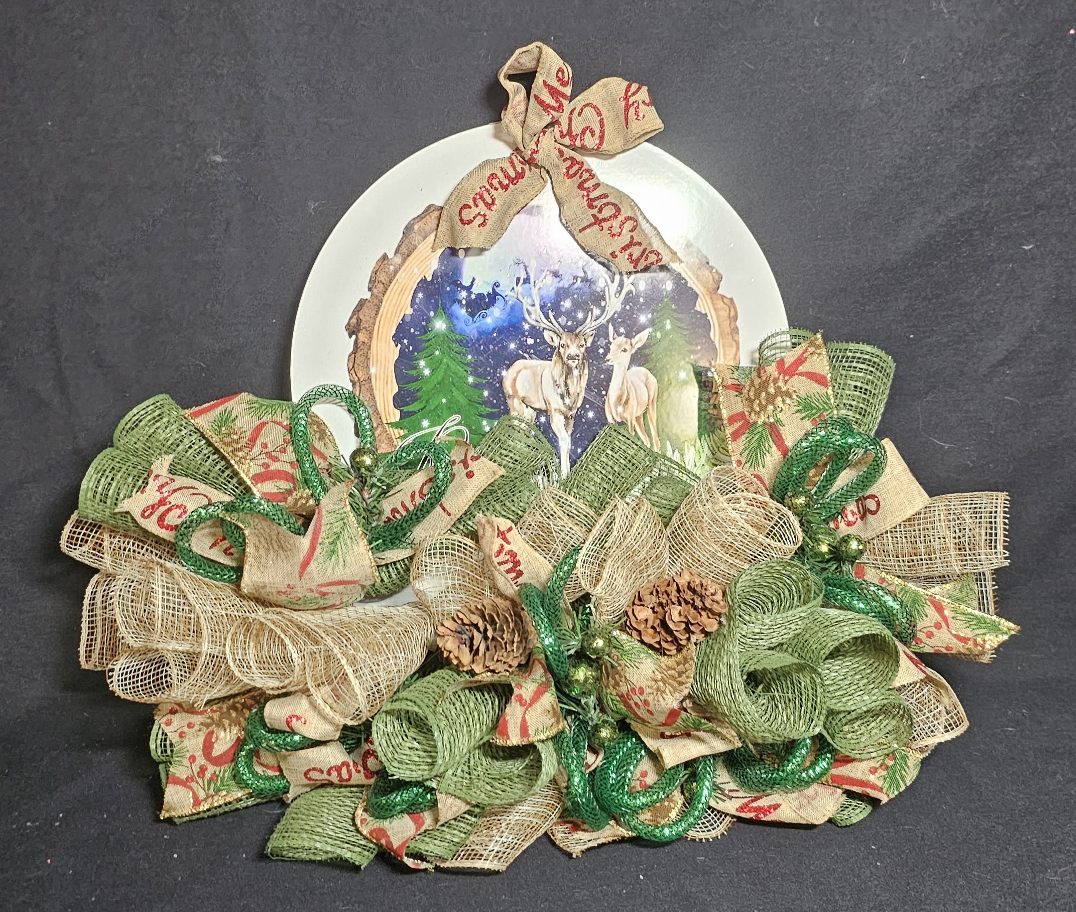Celestial Snowy Reindeer - Christmas plate with snowy reindeer and celestial background