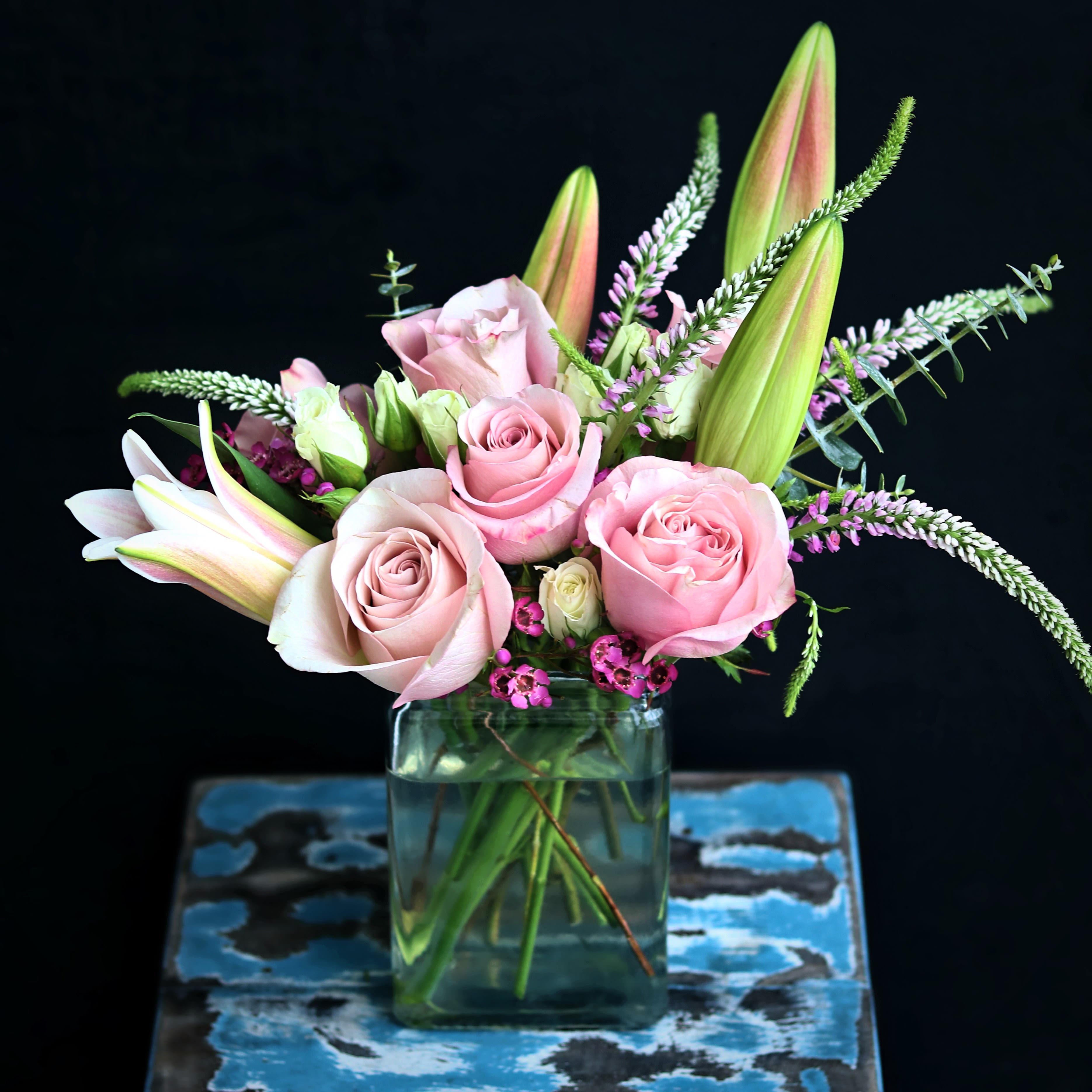 petite mixed florals vase florist choice in Jupiter, FL Joy de Fleurs