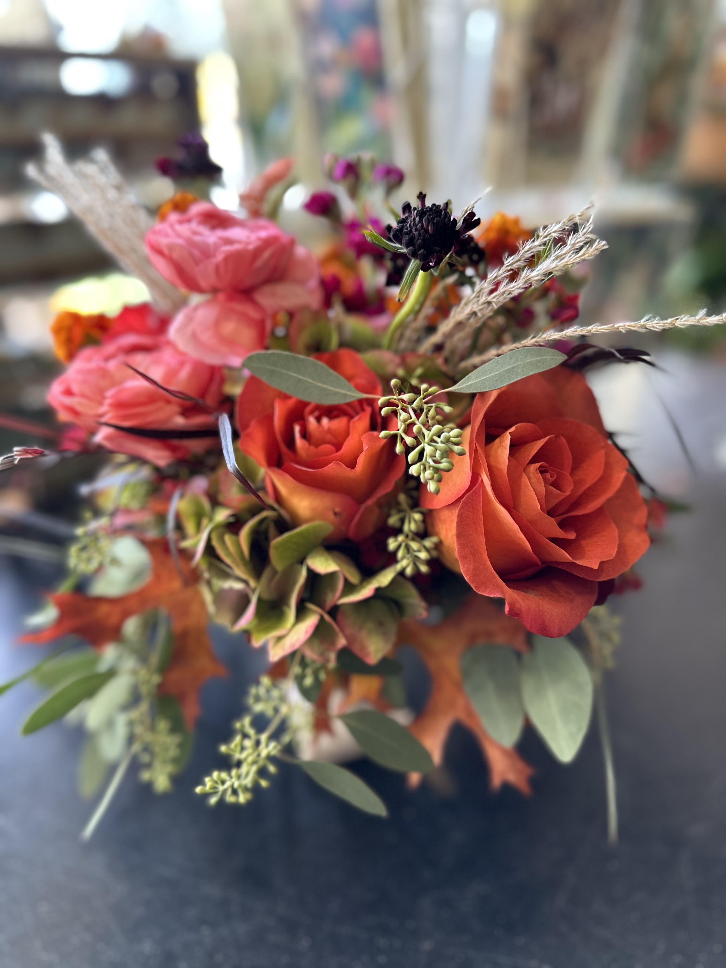 Garden Style Cylinder Arrangement Garden Style Cylinder Arrangement - We create lush beautiful seasonal arrangements in a variety of sizes that are perfect for all occasions.