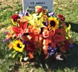 CEMETERY CENTERPIECE 9  [TT-ARL9] - CEMETERY CENTERPIECE 9   As Shown : TT-ARL9  